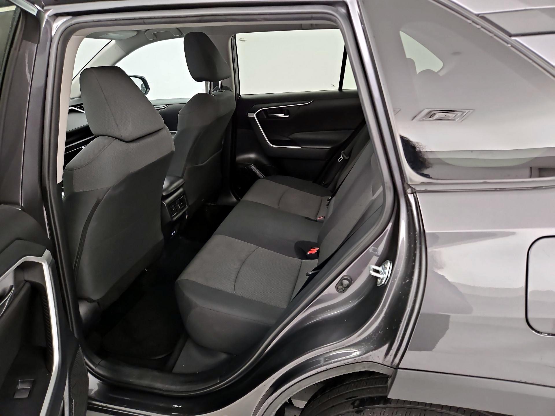 Thumbnail: 2024 Toyota RAV4 - 19