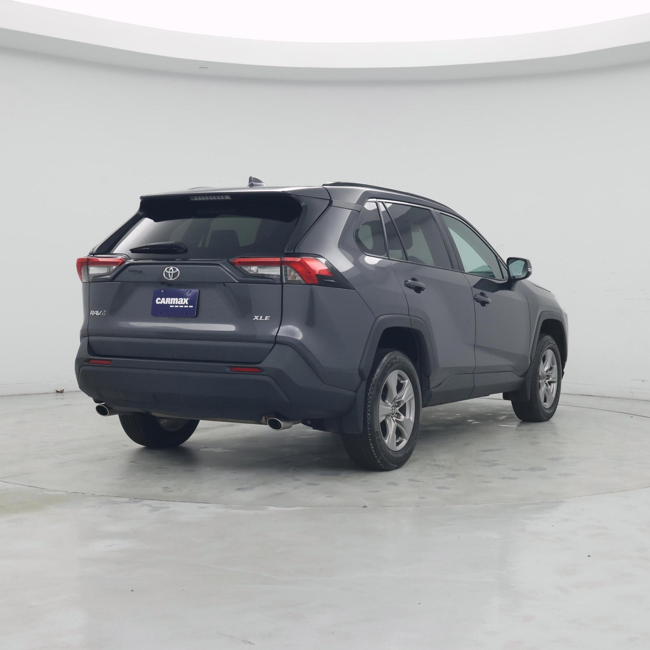 Thumbnail: 2024 Toyota RAV4 - 8