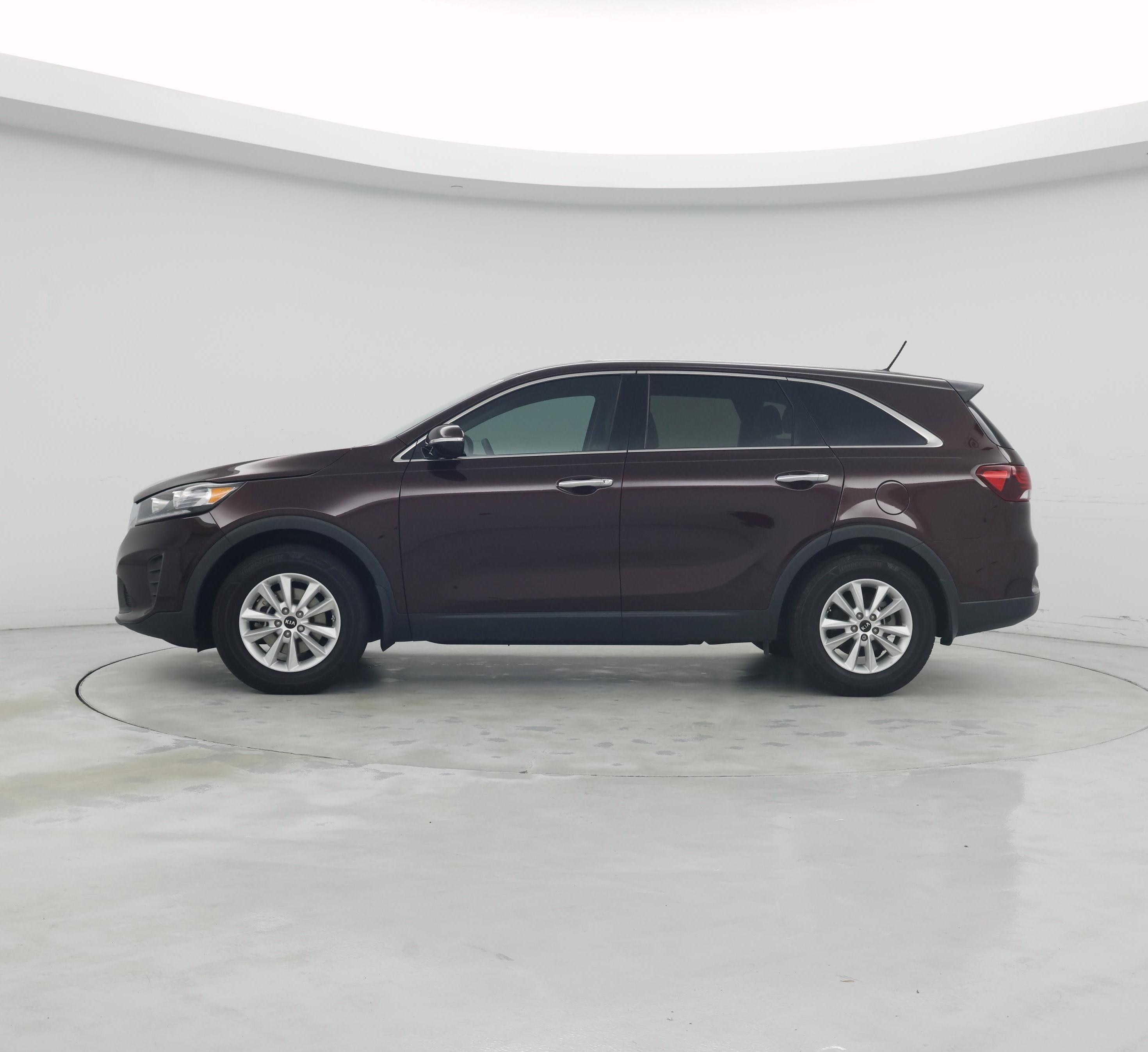 Thumbnail: 2019 Kia Sorento - 3