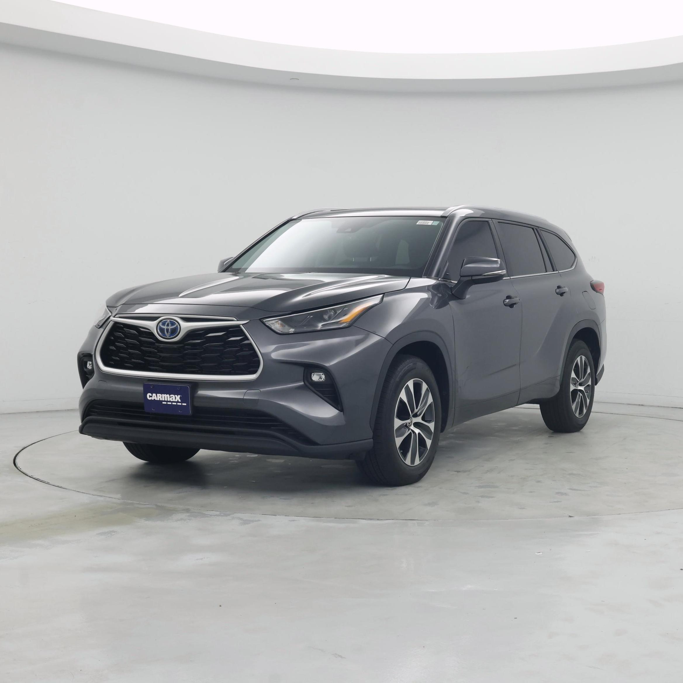 Thumbnail: 2023 Toyota Highlander - 4