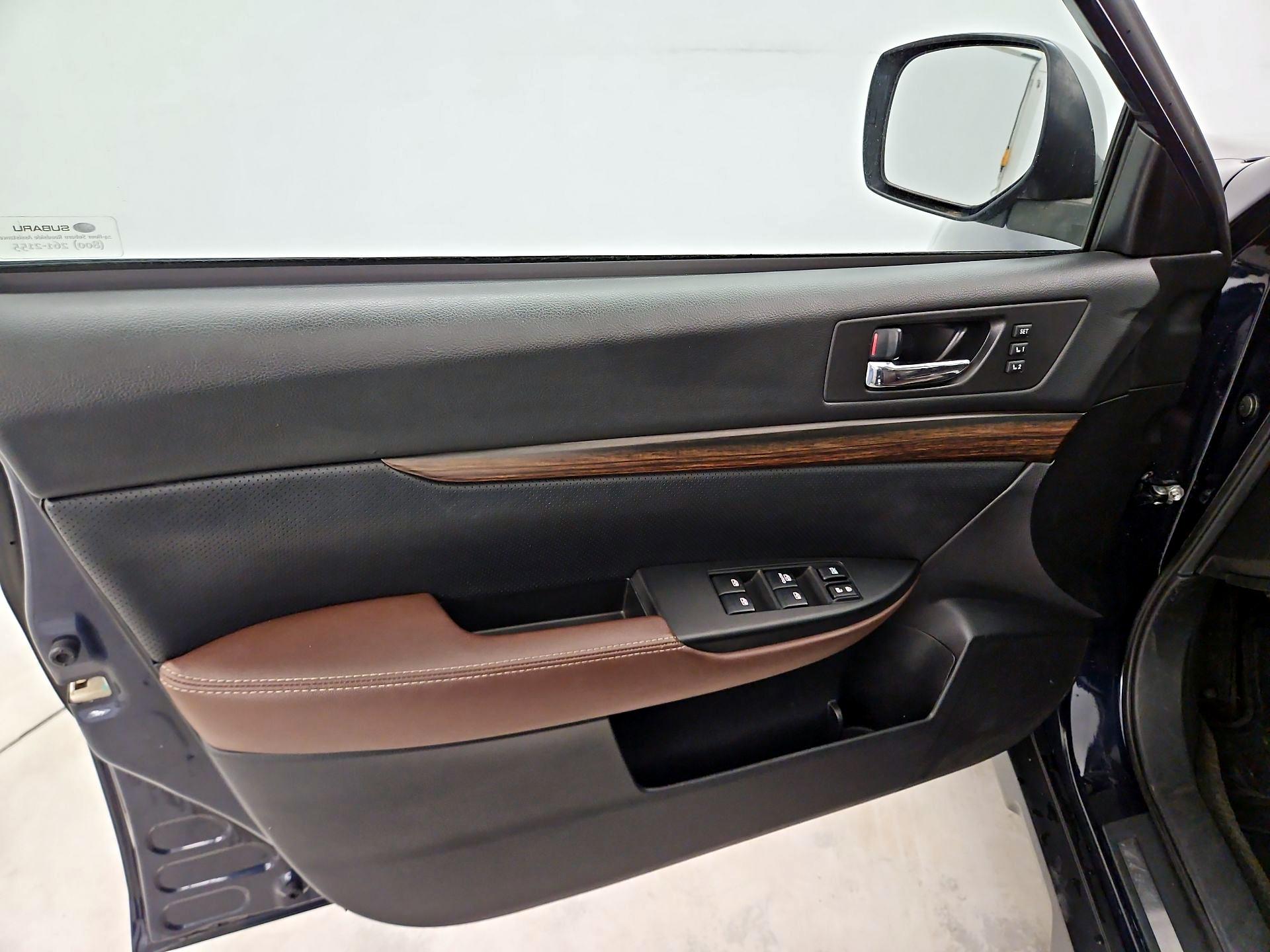 Thumbnail: 2014 Subaru Outback - 12