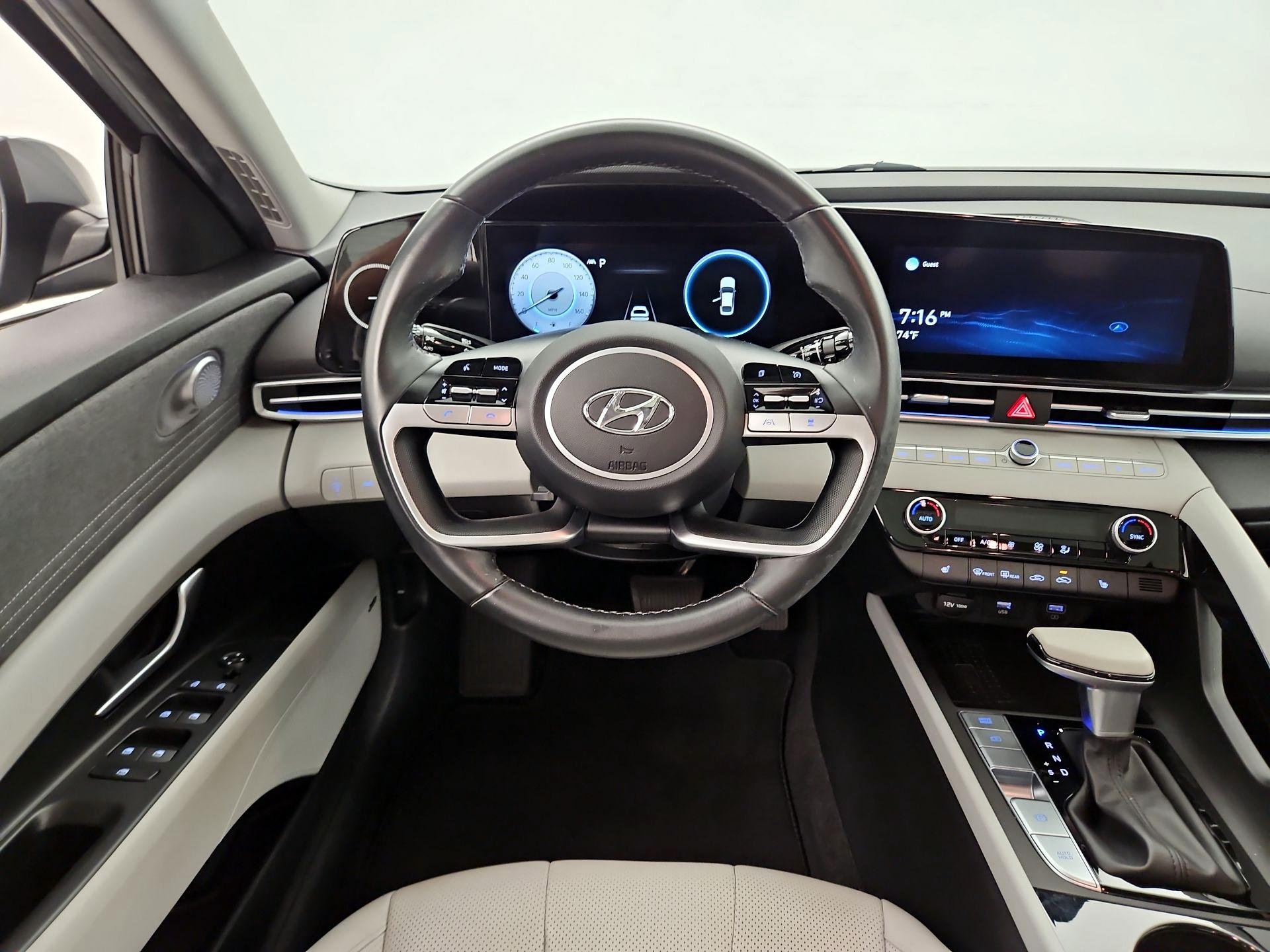 Thumbnail: 2021 Hyundai Elantra - 10