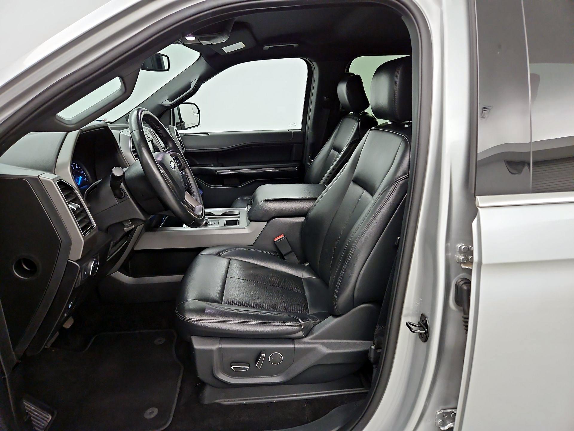 Thumbnail: 2019 Ford Expedition - 11