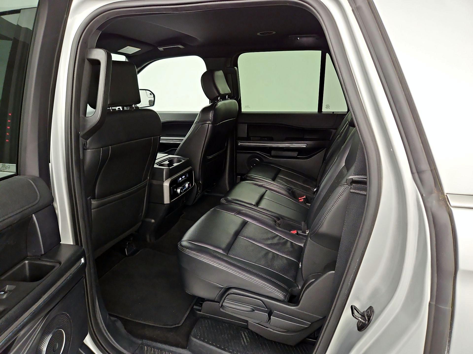 Thumbnail: 2019 Ford Expedition - 19