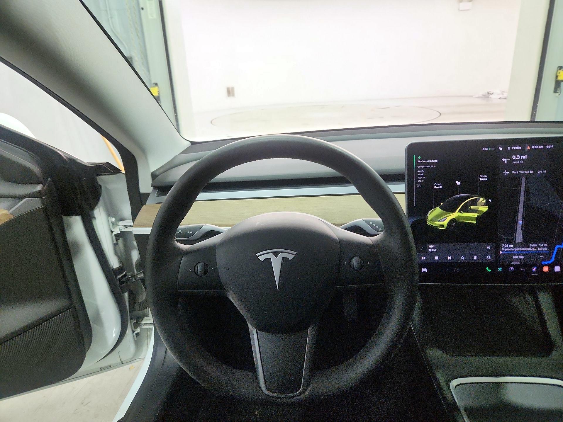 Thumbnail: 2021 Tesla Model 3 - 10