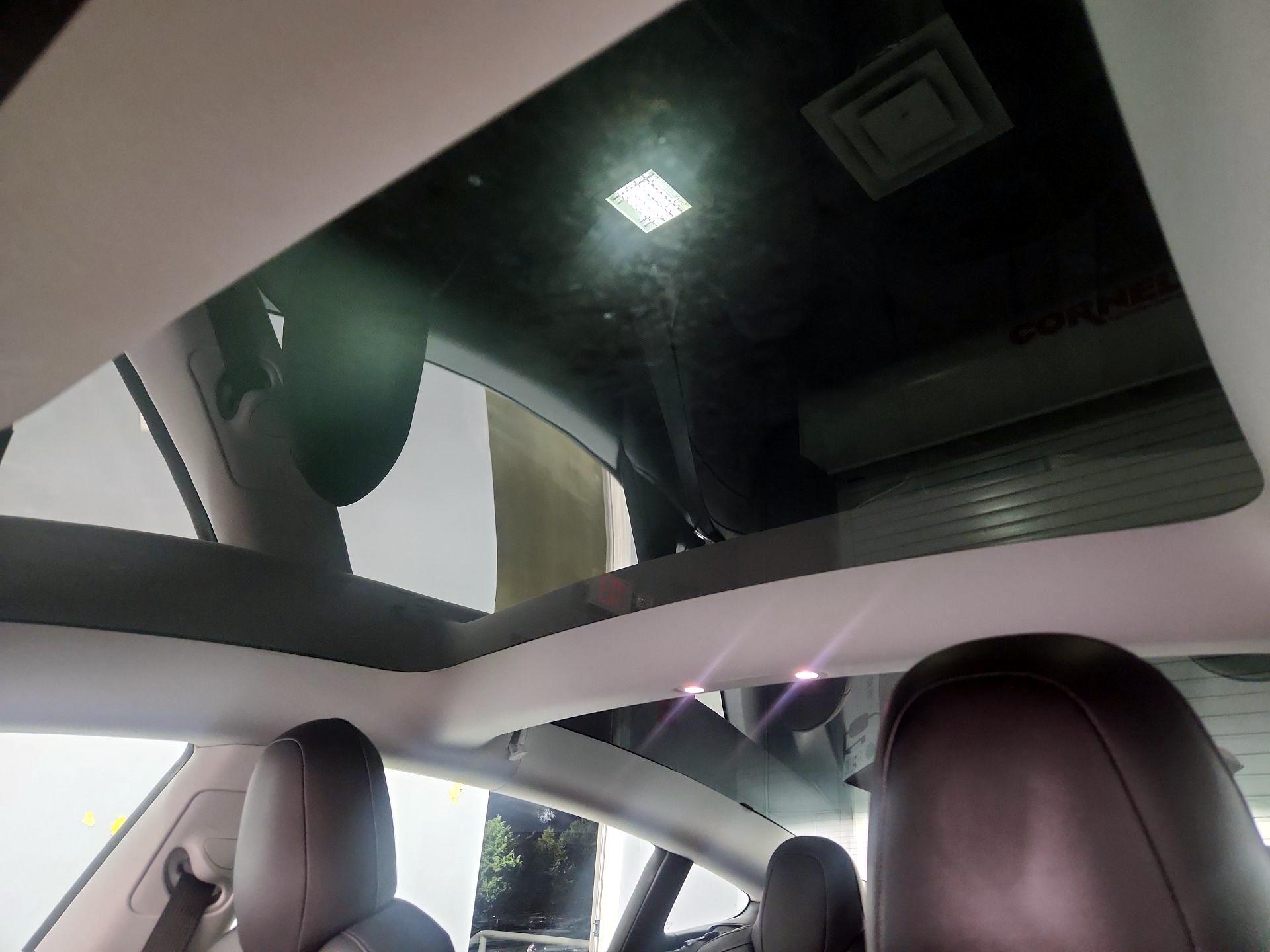 Thumbnail: 2021 Tesla Model 3 - 19