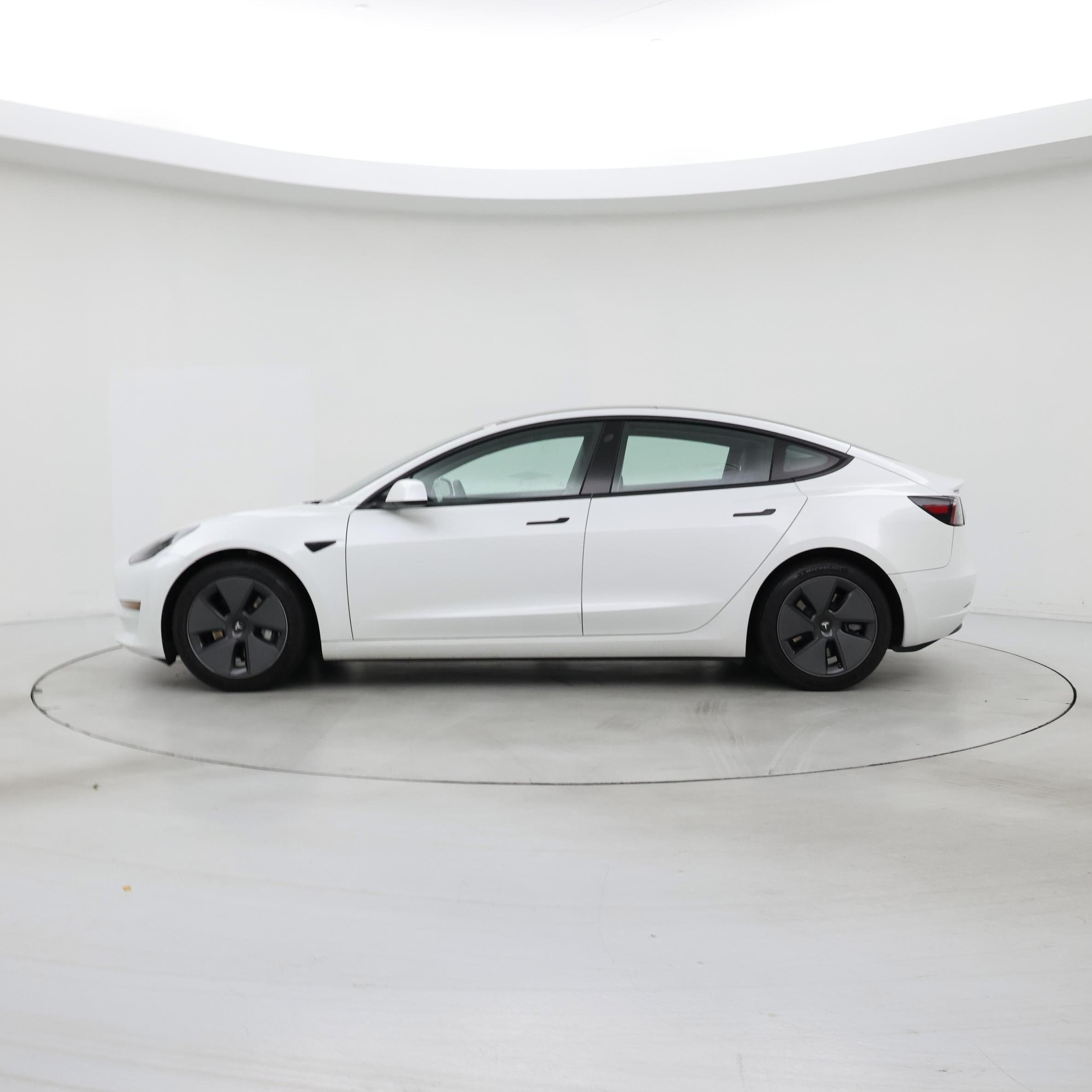 Thumbnail: 2021 Tesla Model 3 - 3
