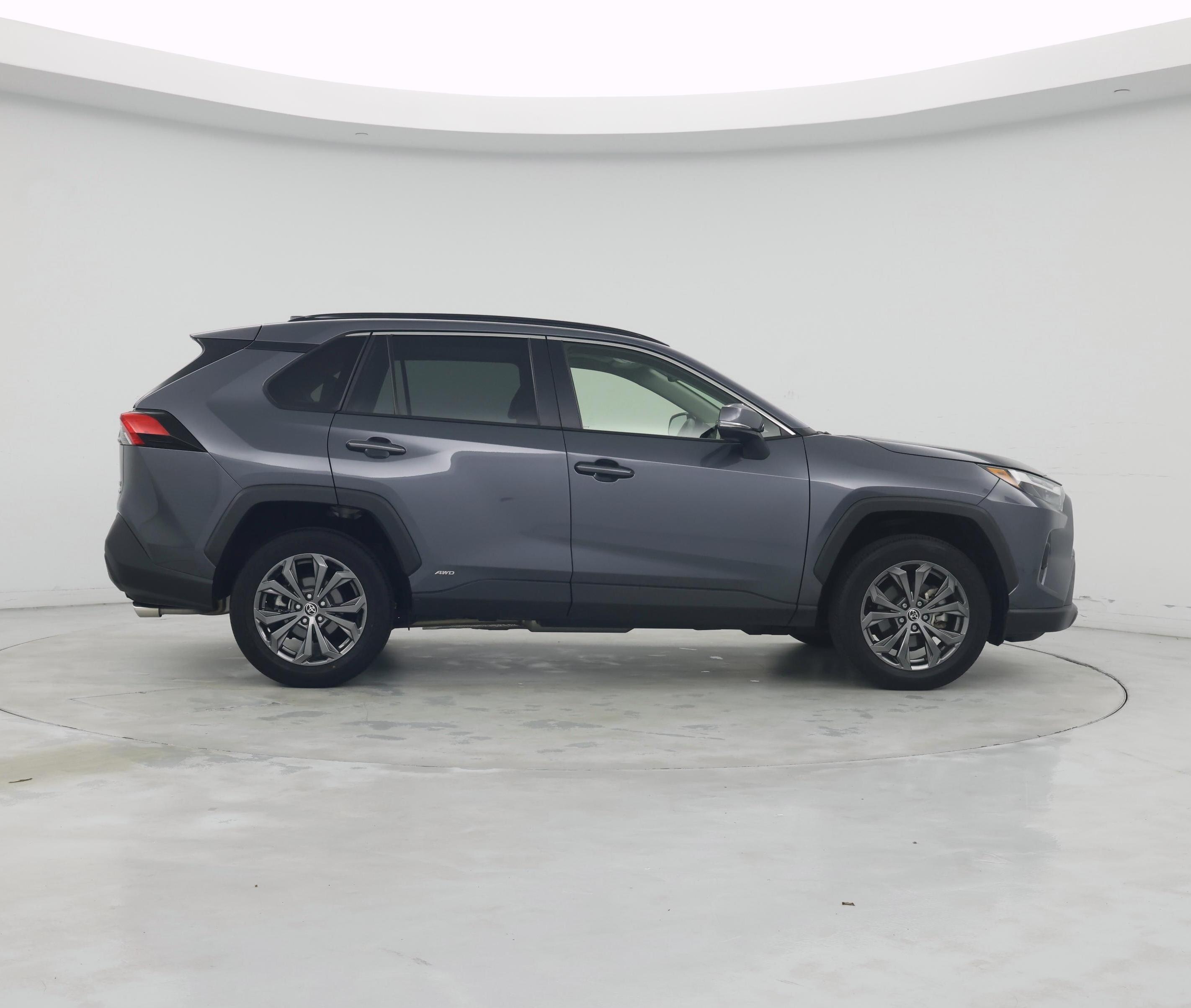 Thumbnail: 2022 Toyota RAV4 - 7