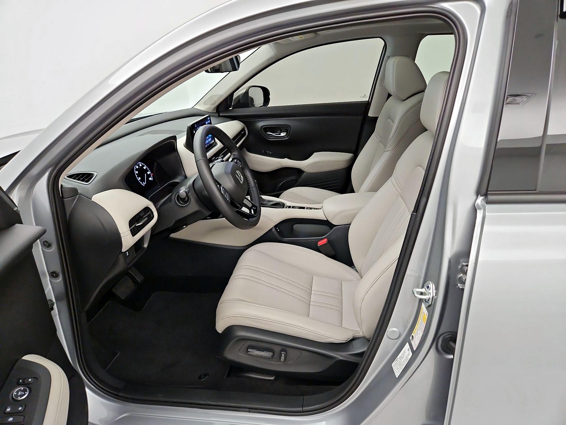 Thumbnail: 2025 Honda HR-V - 11