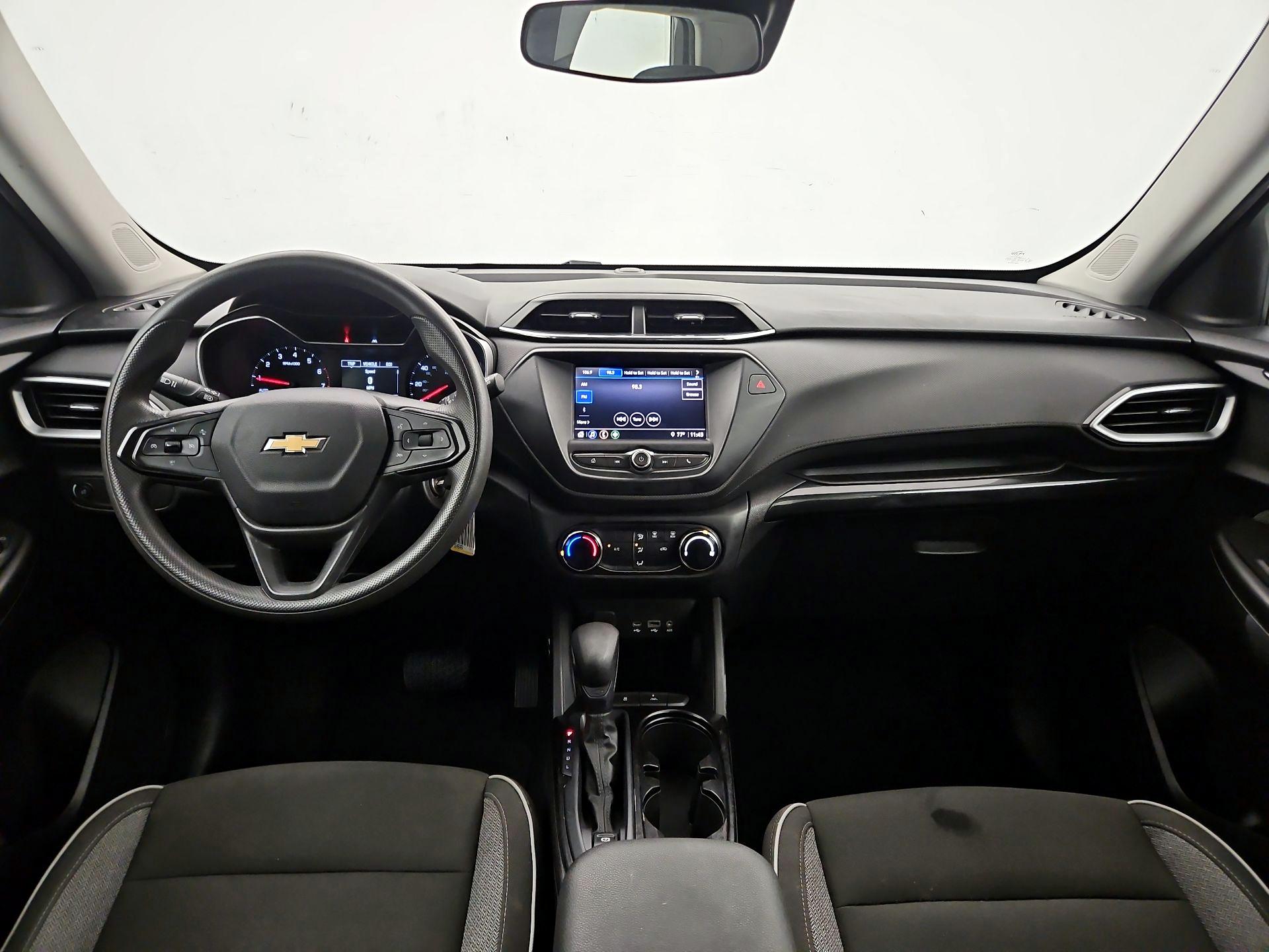 Thumbnail: 2021 Chevrolet TrailBlazer - 9