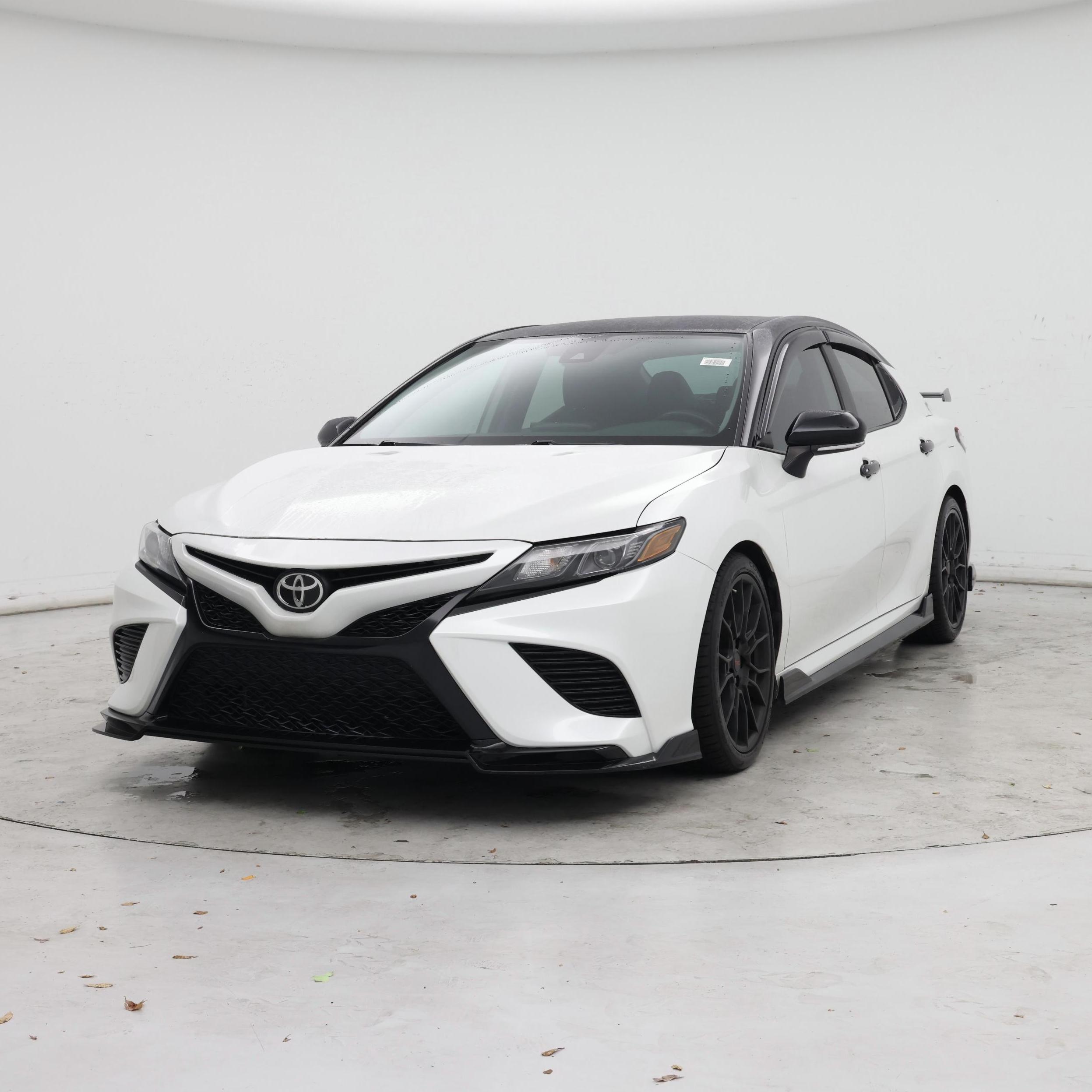 Thumbnail: 2021 Toyota Camry - 4