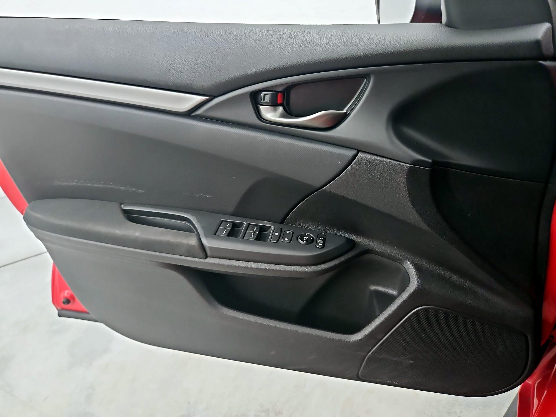 Thumbnail: 2019 Honda Civic - 12