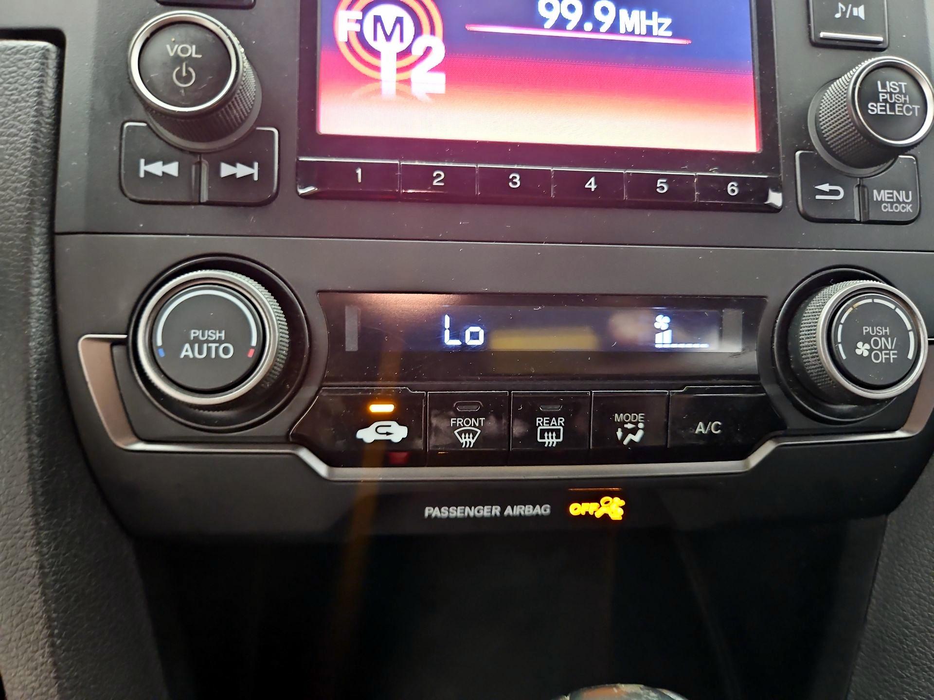 Thumbnail: 2019 Honda Civic - 16