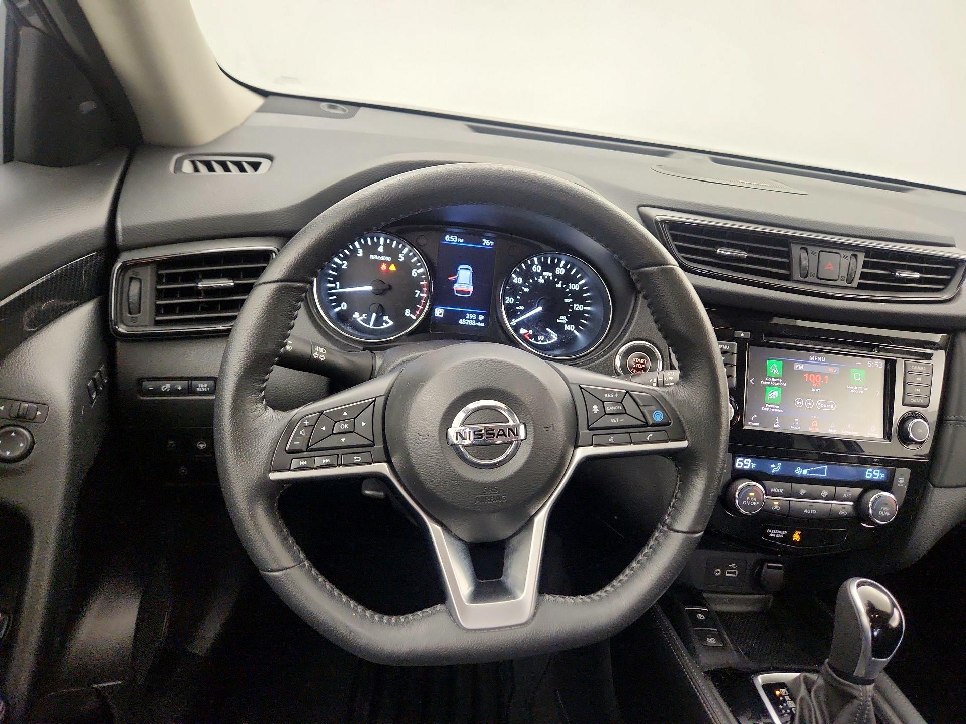 Thumbnail: 2020 Nissan Rogue - 10