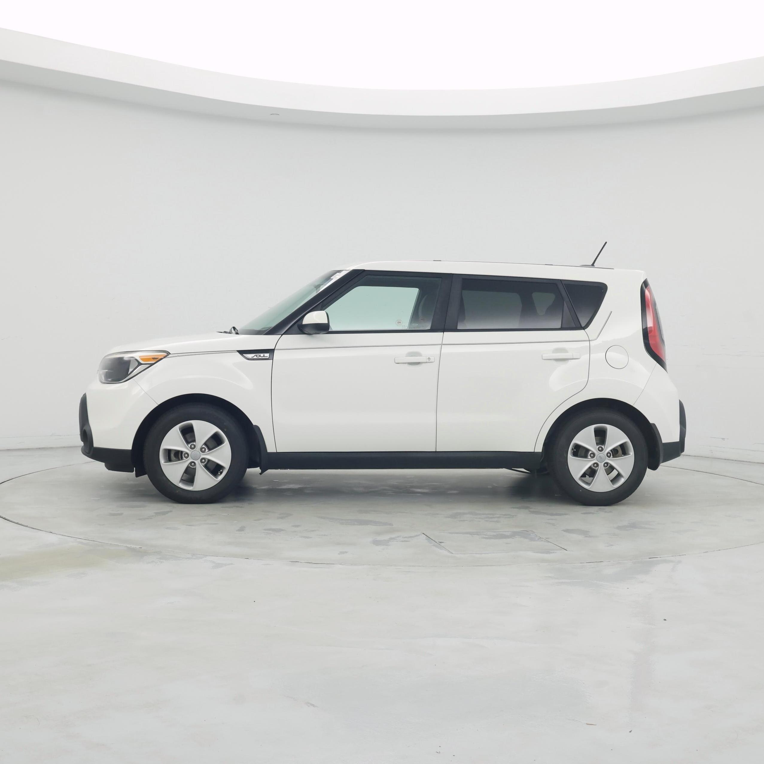 Thumbnail: 2016 Kia Soul - 3