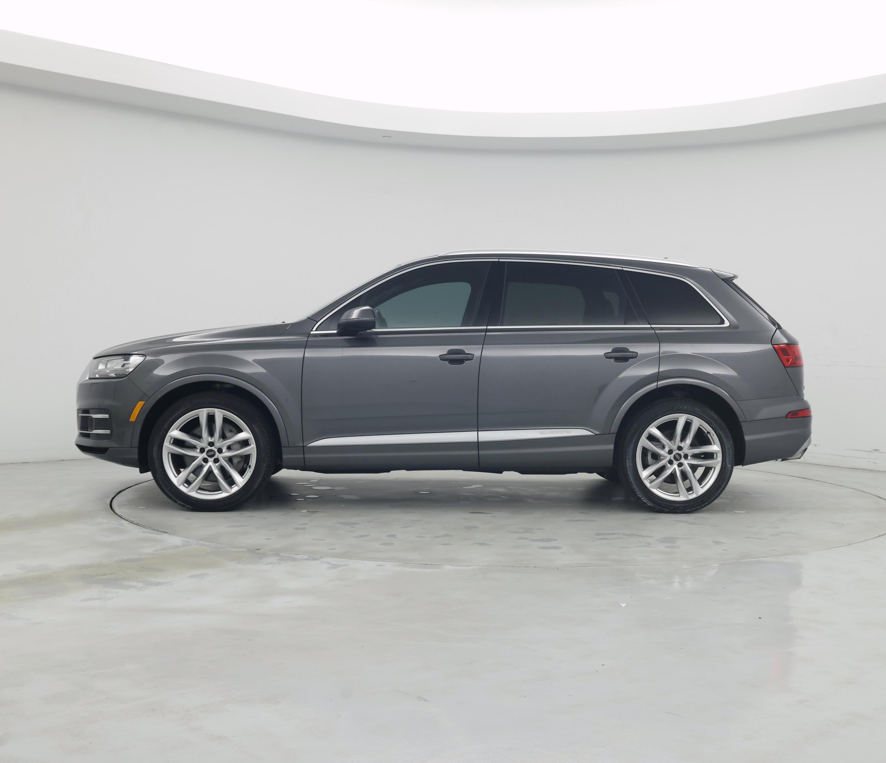 Thumbnail: 2018 Audi Q7 - 3