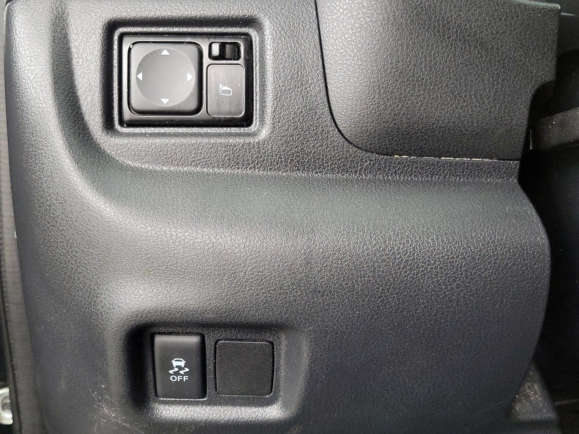 Thumbnail: 2019 Nissan Versa - 13