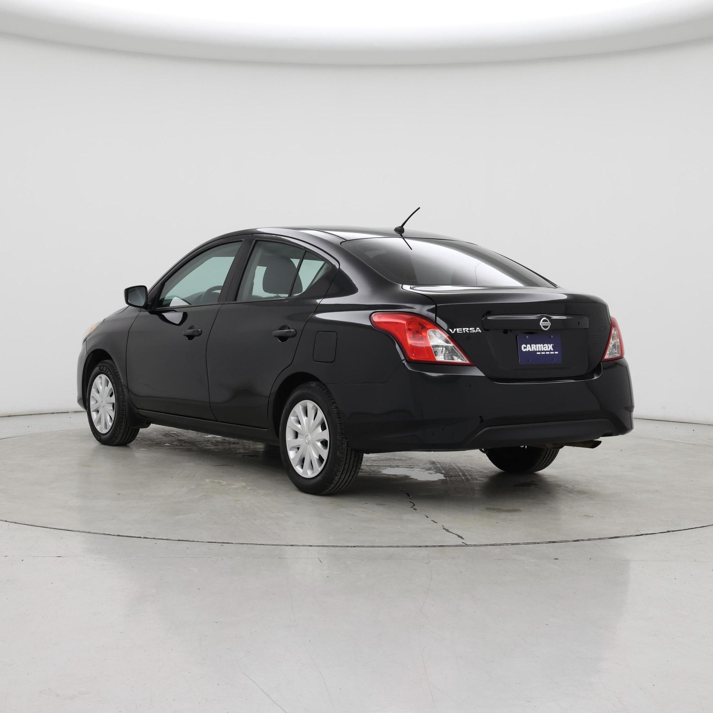 Thumbnail: 2019 Nissan Versa - 2