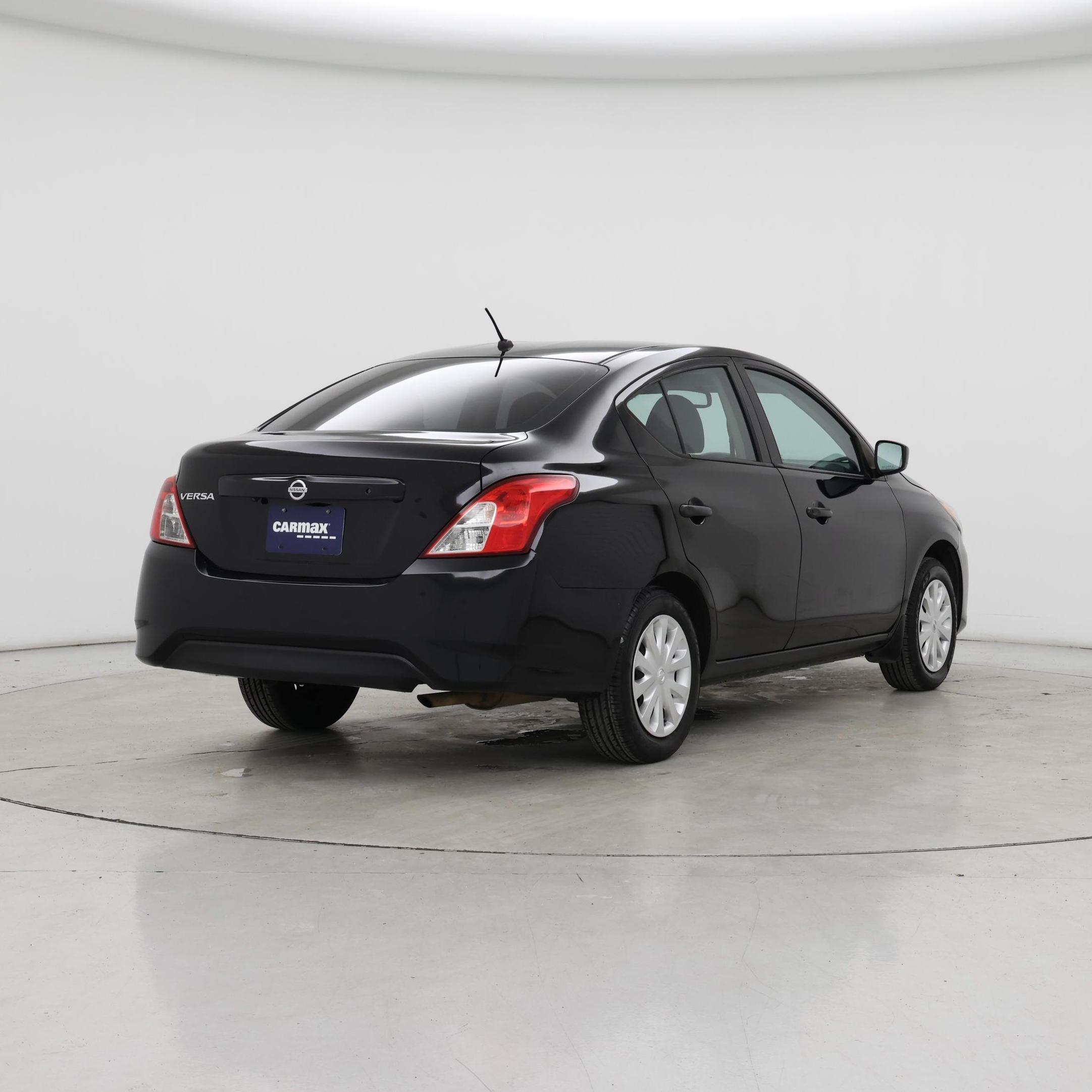 Thumbnail: 2019 Nissan Versa - 8