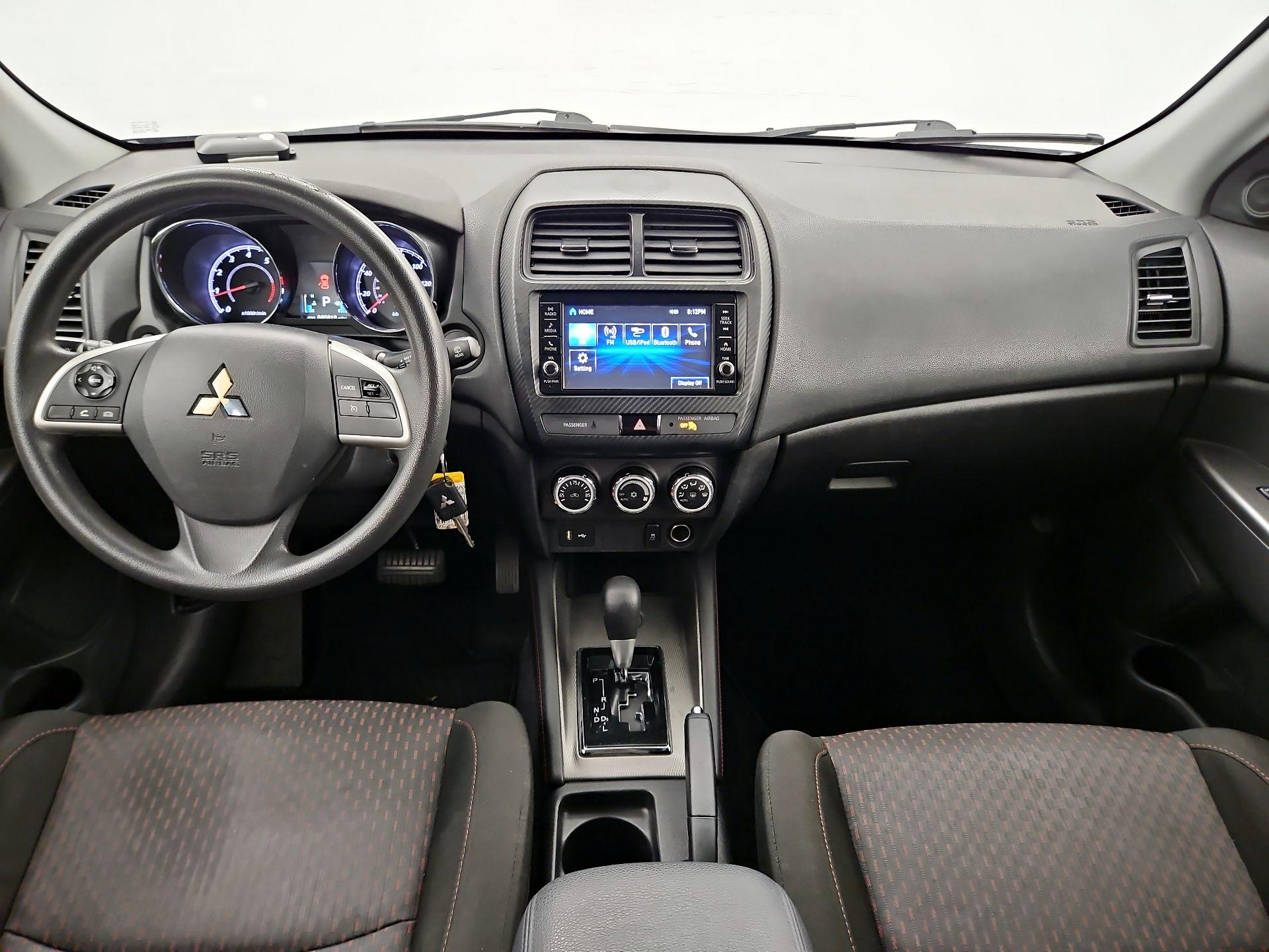 Thumbnail: 2018 Mitsubishi Outlander Sport - 9