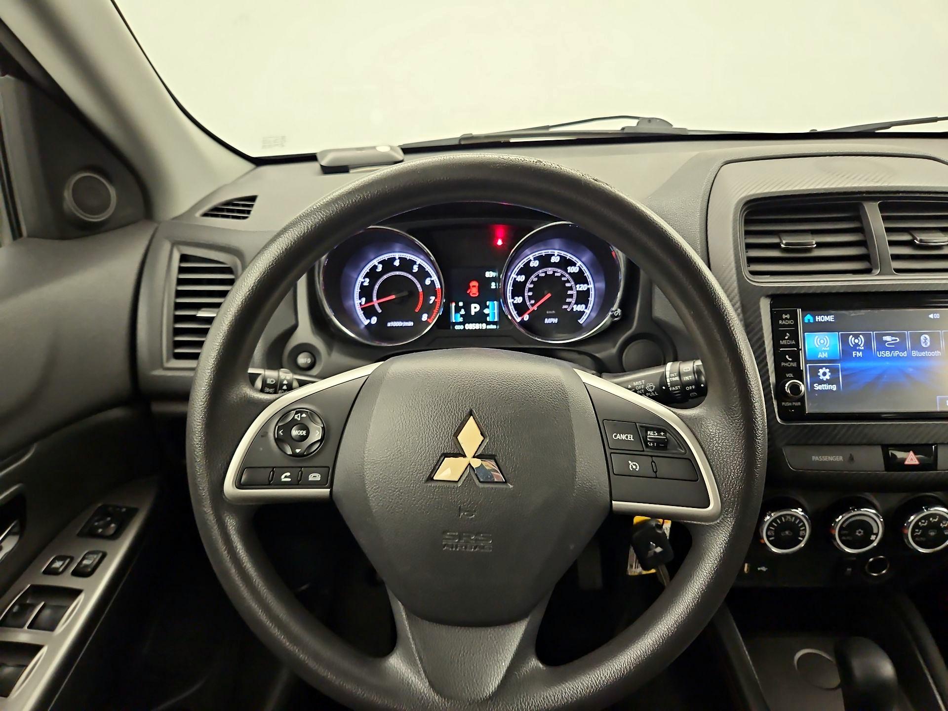 Thumbnail: 2018 Mitsubishi Outlander Sport - 10