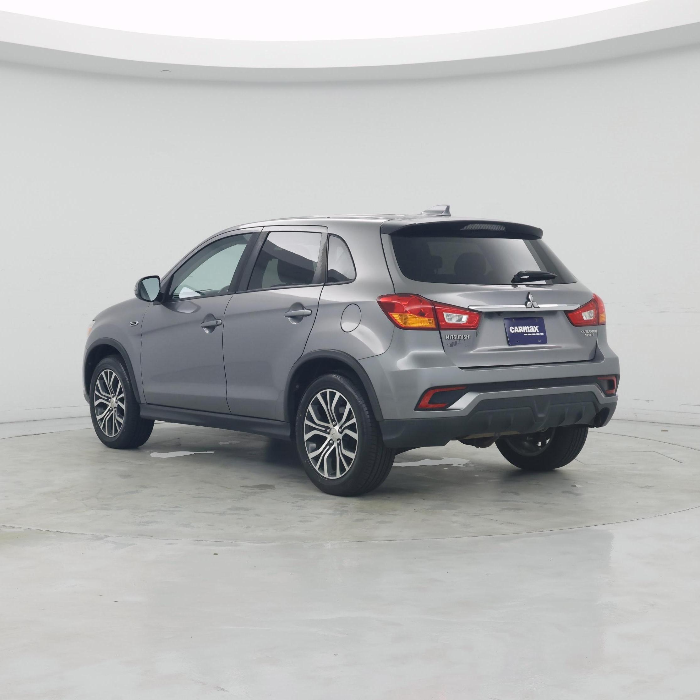 Thumbnail: 2018 Mitsubishi Outlander Sport - 2