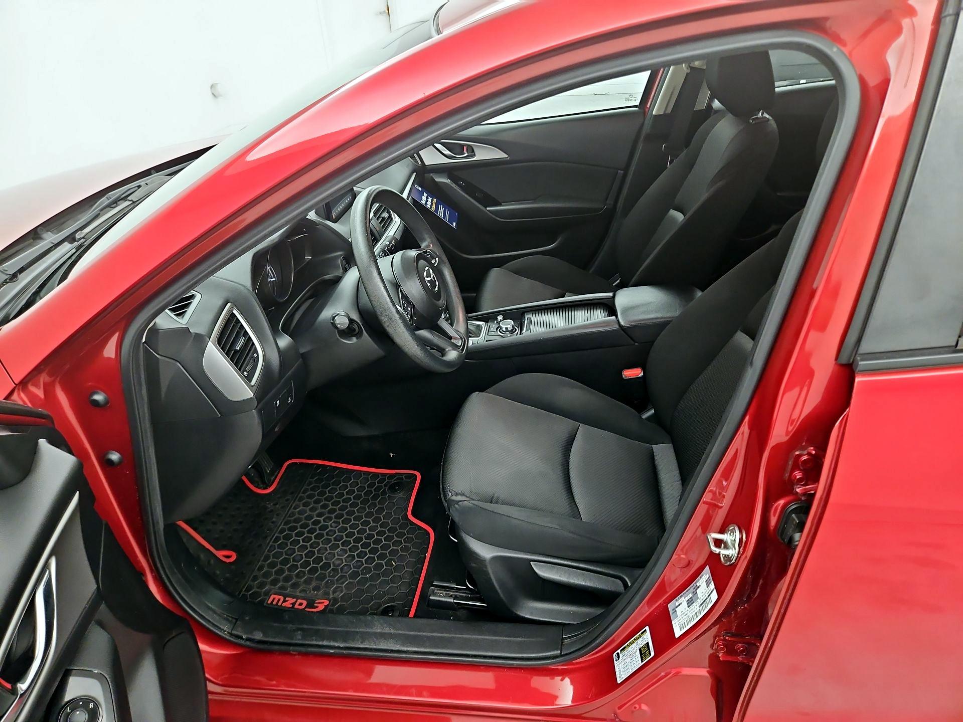 Thumbnail: 2018 Mazda Mazda3 - 11