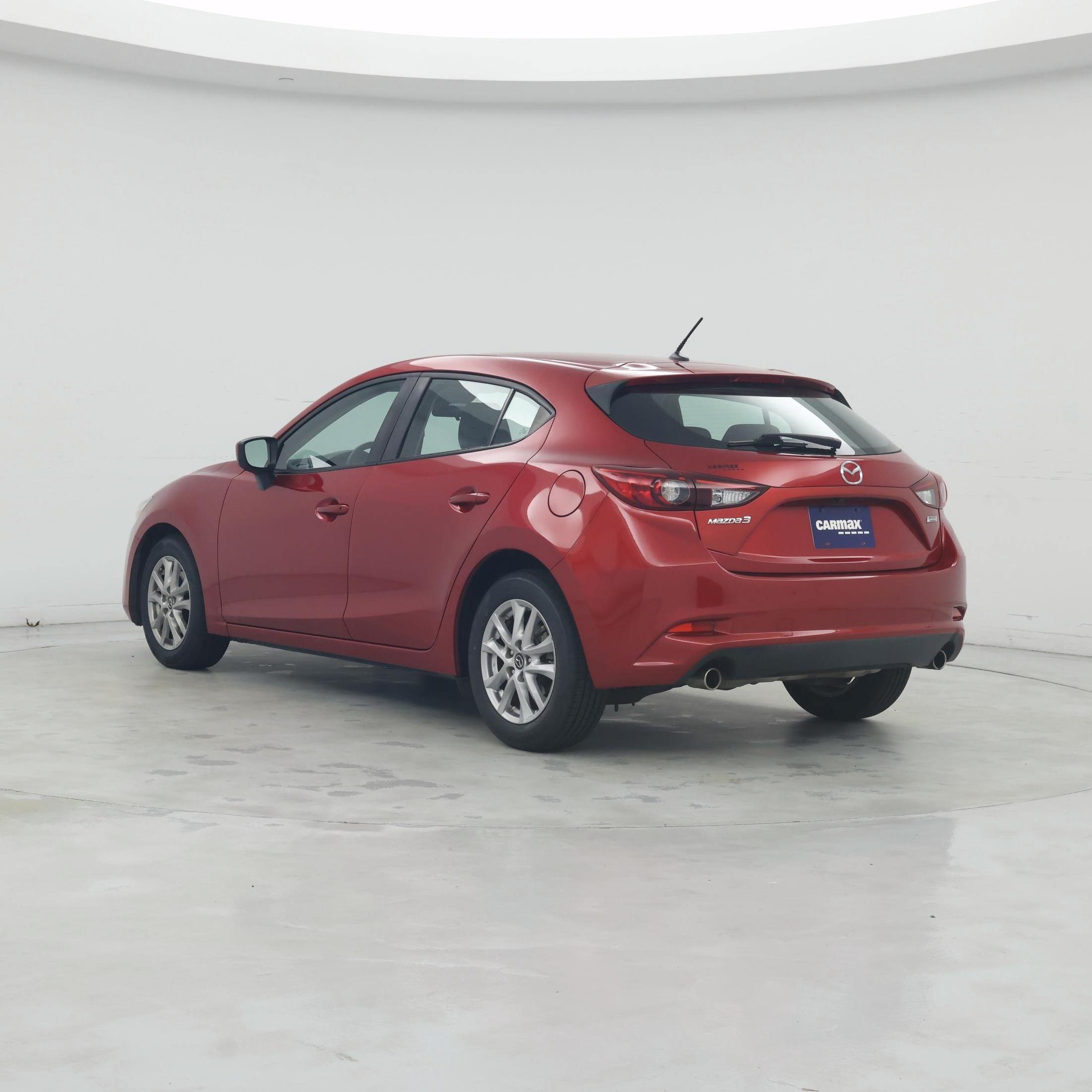 Thumbnail: 2018 Mazda Mazda3 - 2