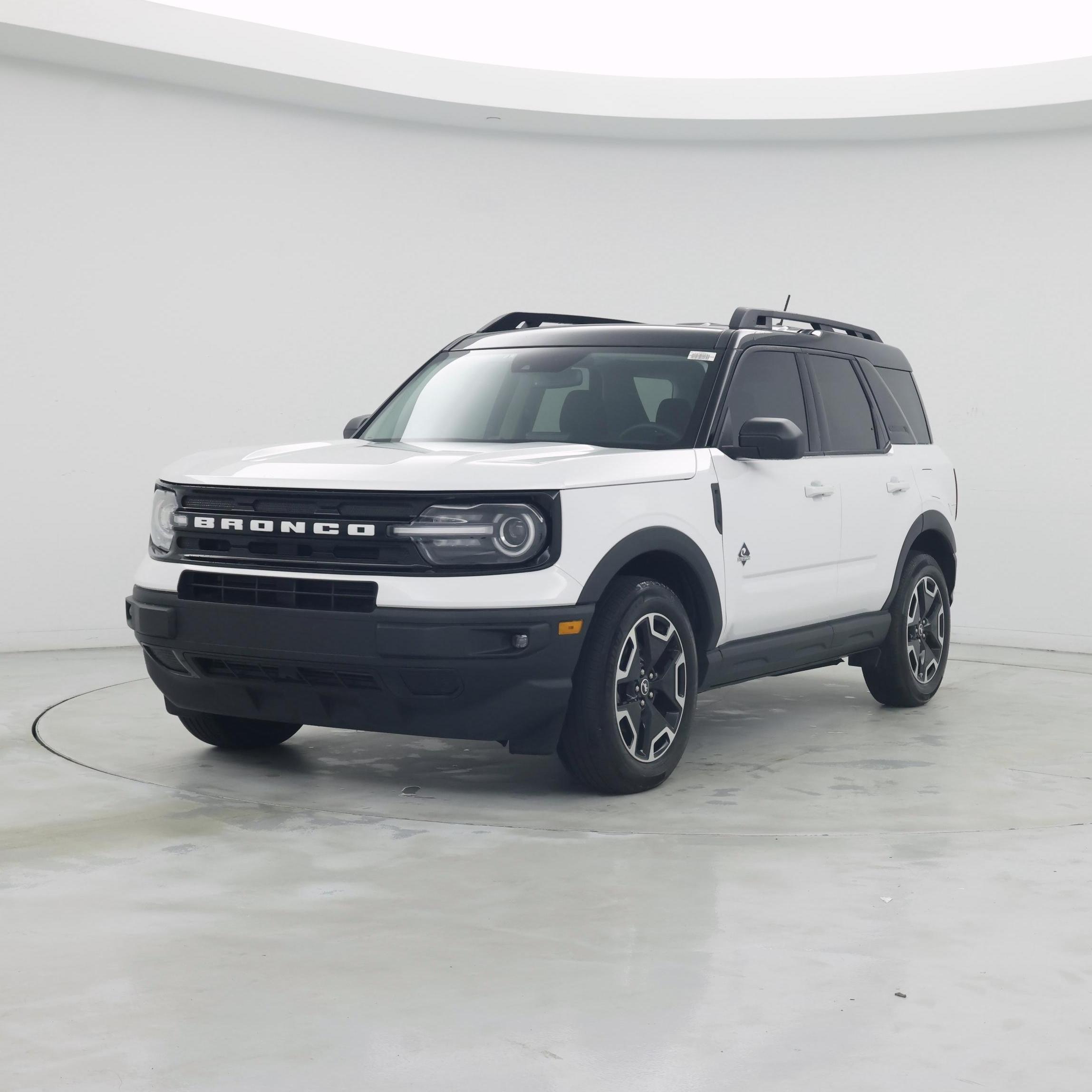 Thumbnail: 2023 Ford Bronco Sport - 4