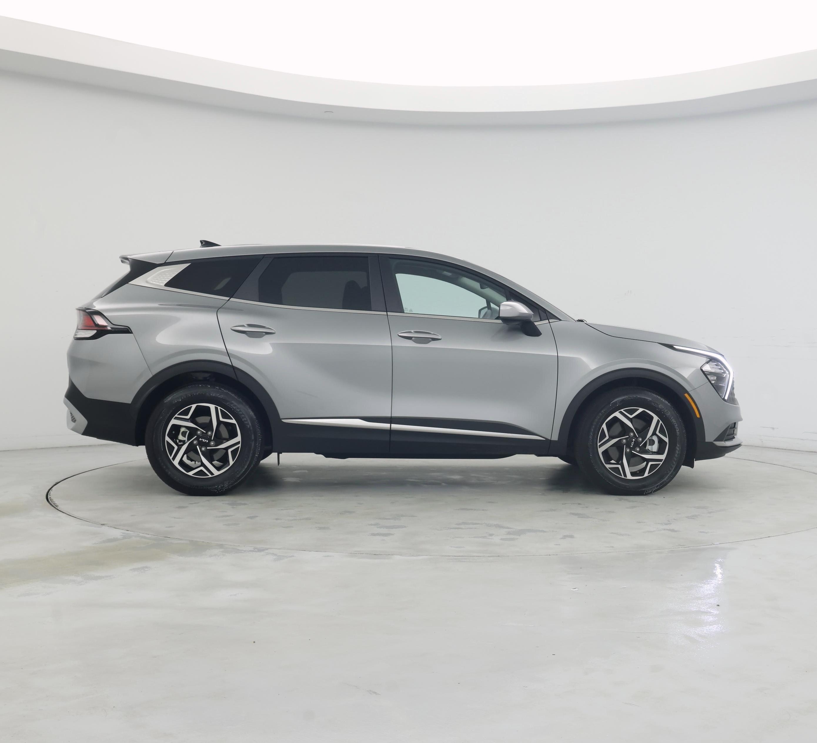 Thumbnail: 2023 Kia Sportage - 7