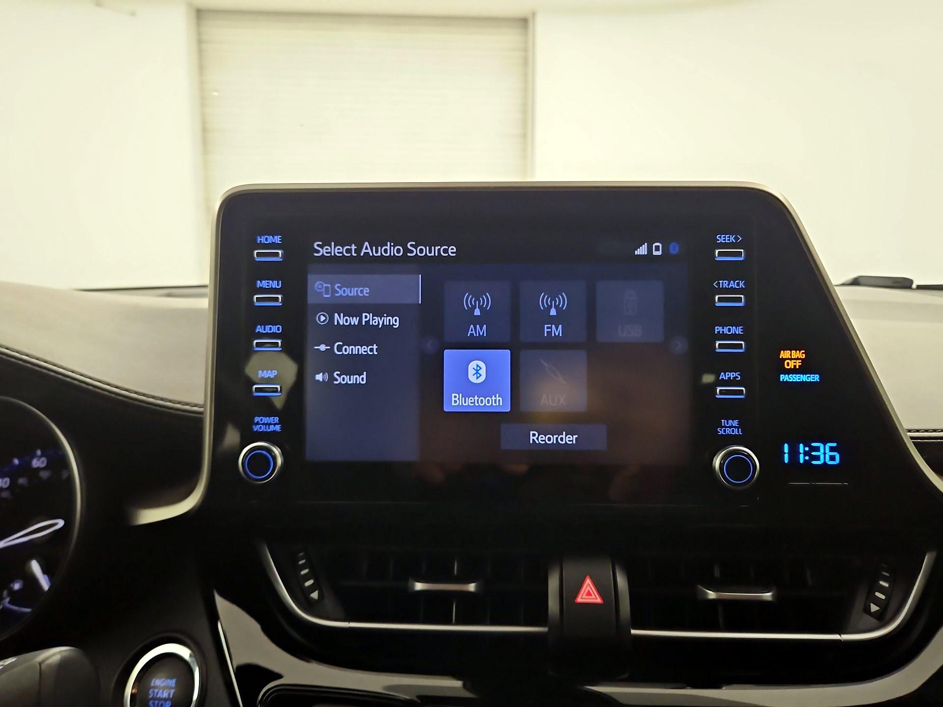 Thumbnail: 2019 Toyota C-HR - 15