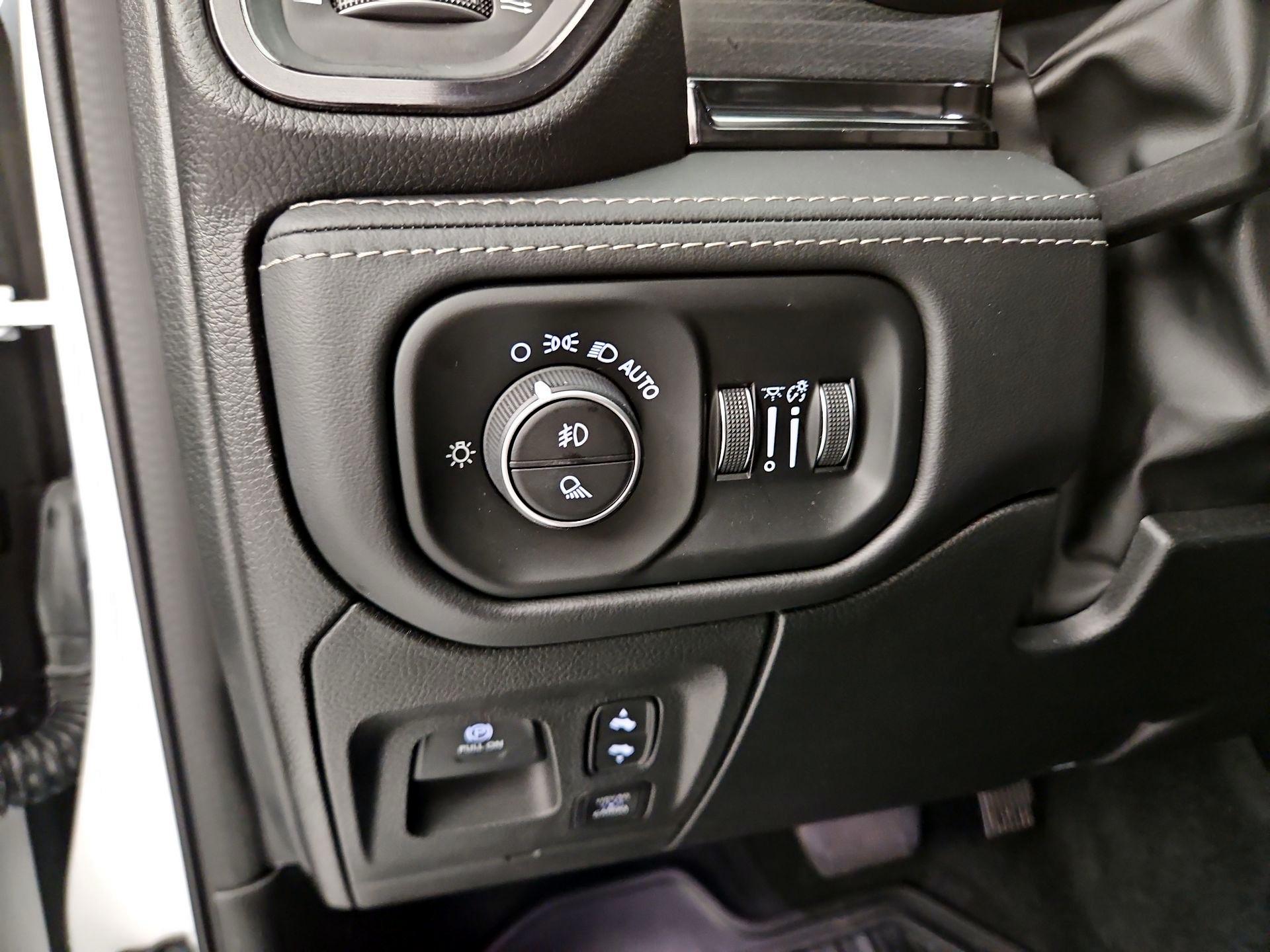 Thumbnail: 2023 RAM 1500 - 13