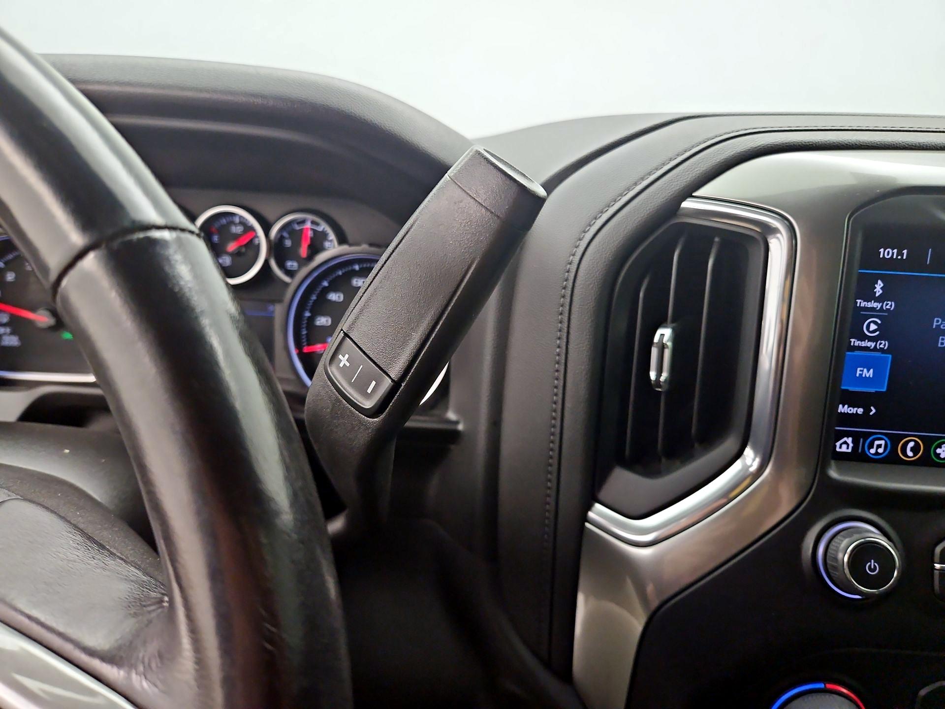 Thumbnail: 2021 Chevrolet Silverado 1500 - 17