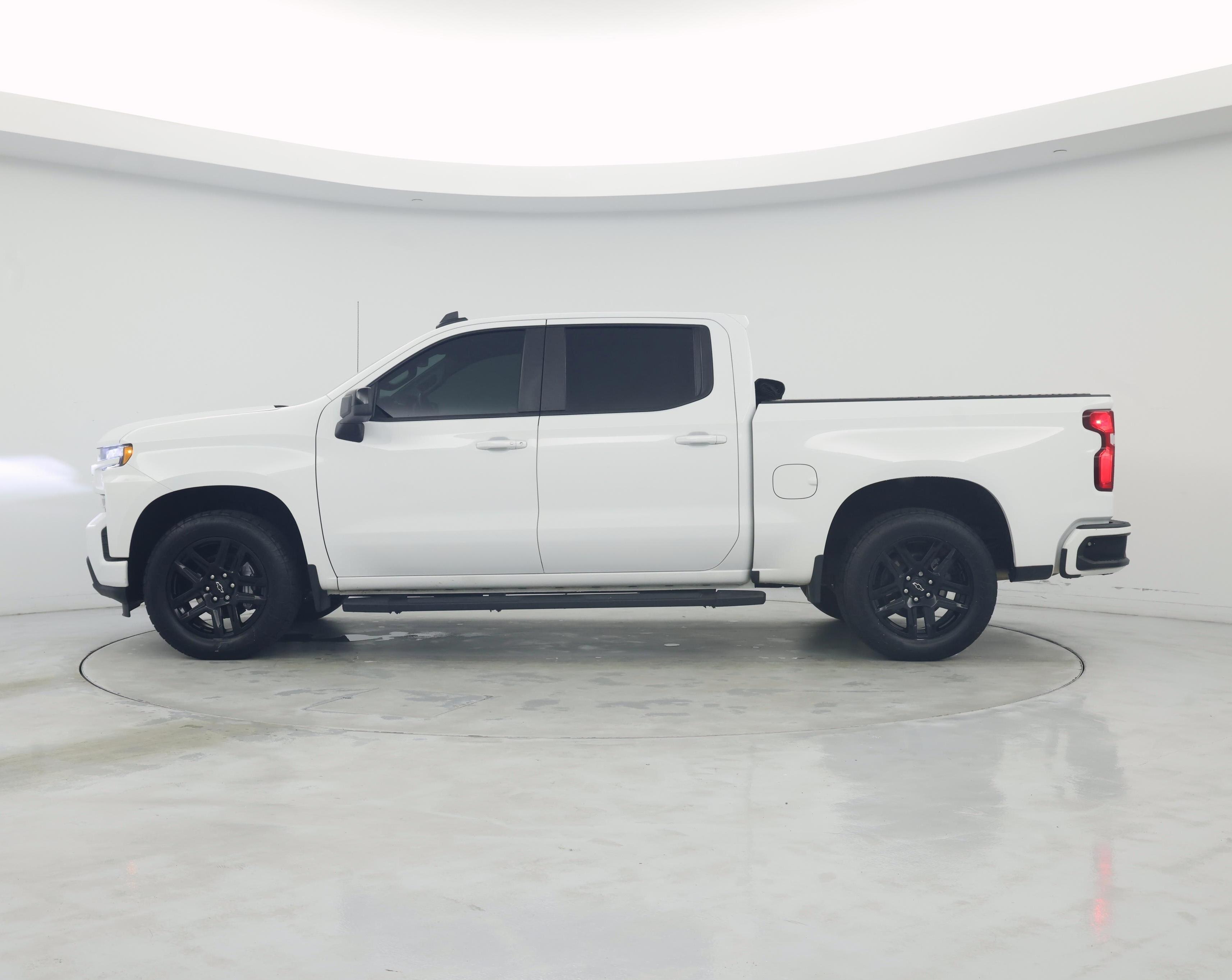 Thumbnail: 2021 Chevrolet Silverado 1500 - 3