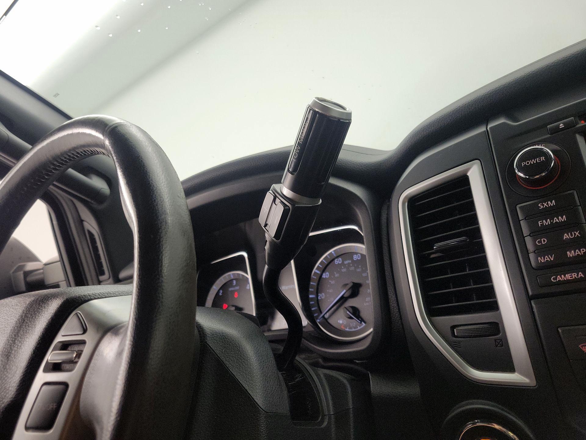 Thumbnail: 2018 Nissan Titan - 18
