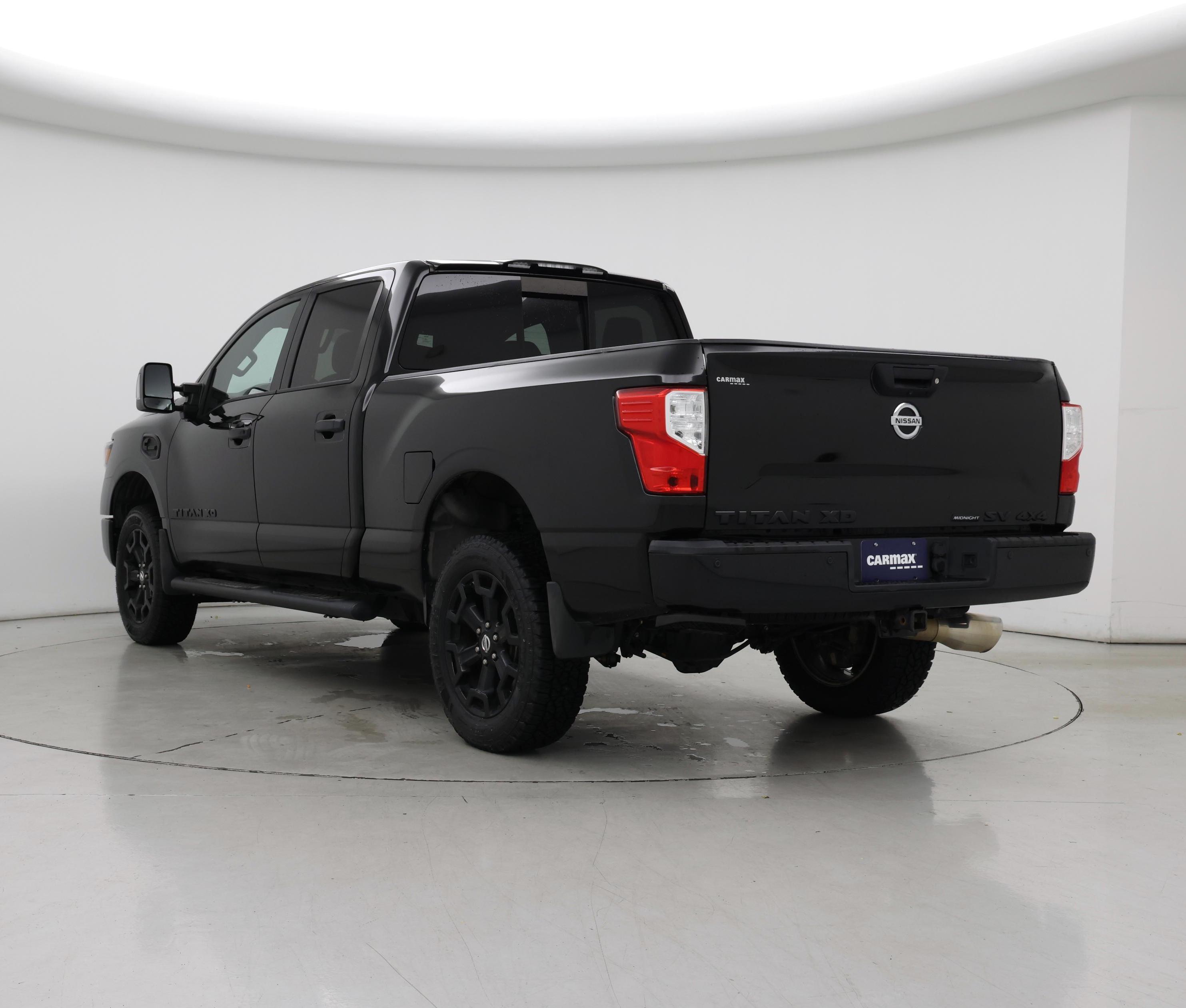 Thumbnail: 2018 Nissan Titan - 2