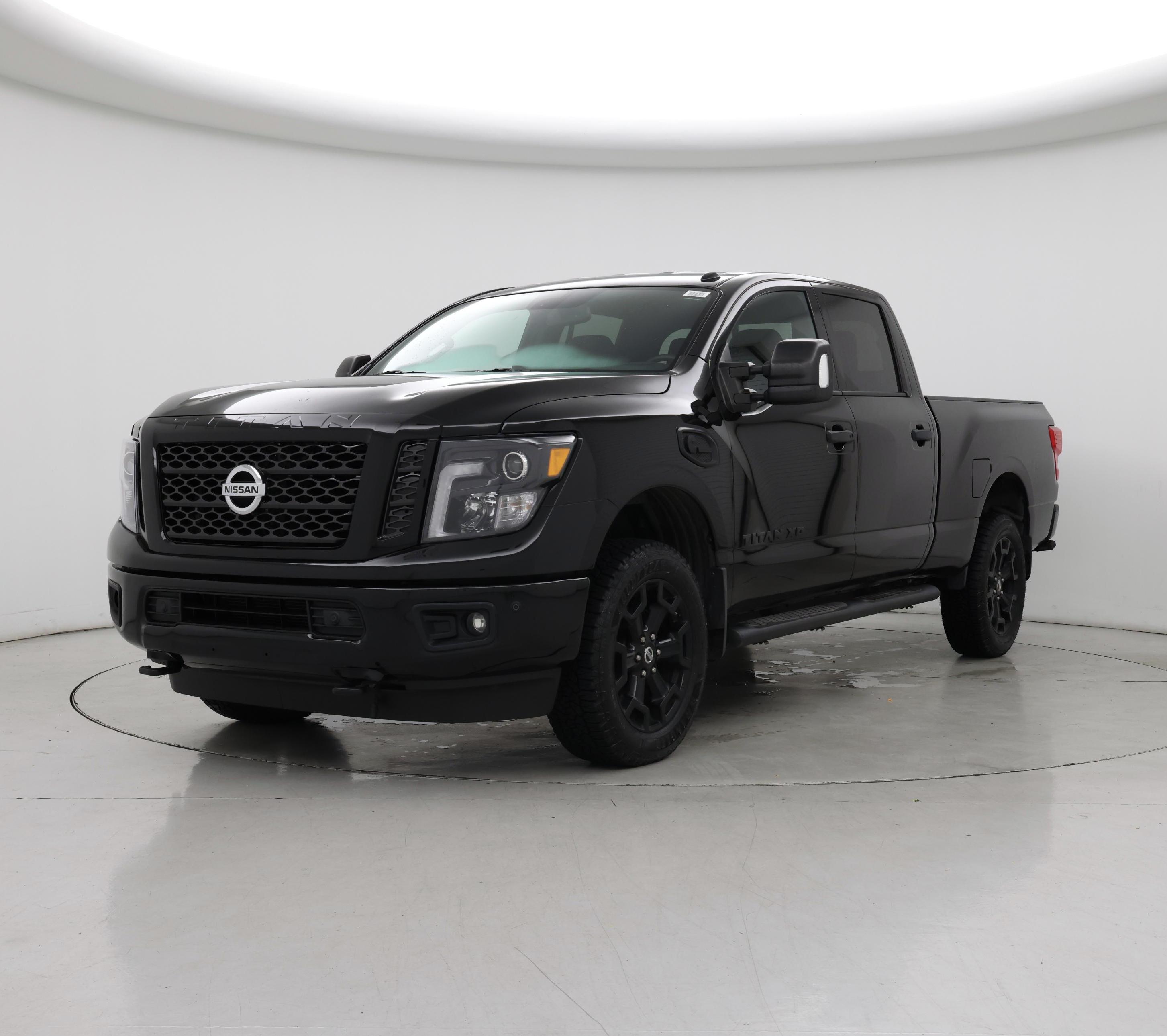 Thumbnail: 2018 Nissan Titan - 4