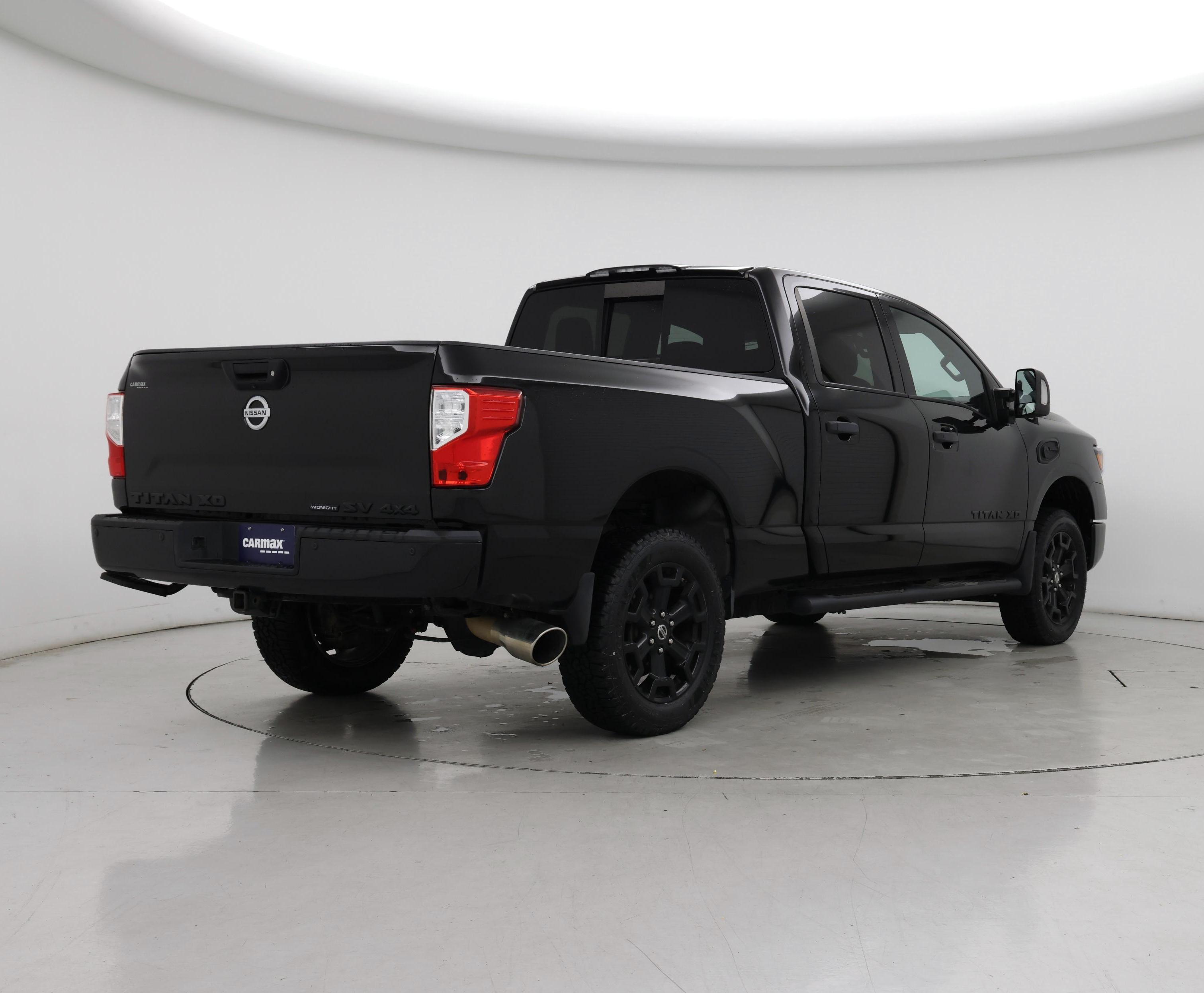 Thumbnail: 2018 Nissan Titan - 8