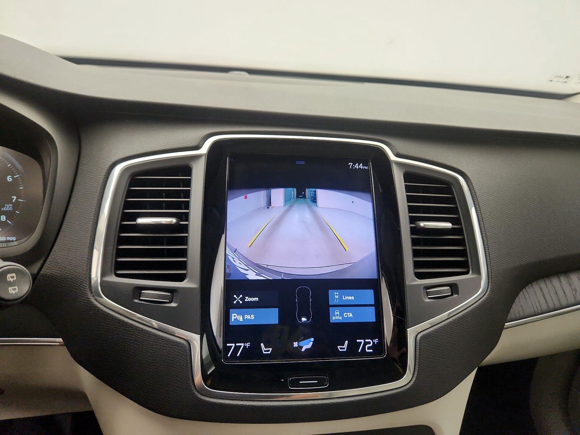 Thumbnail: 2020 Volvo XC90 - 14