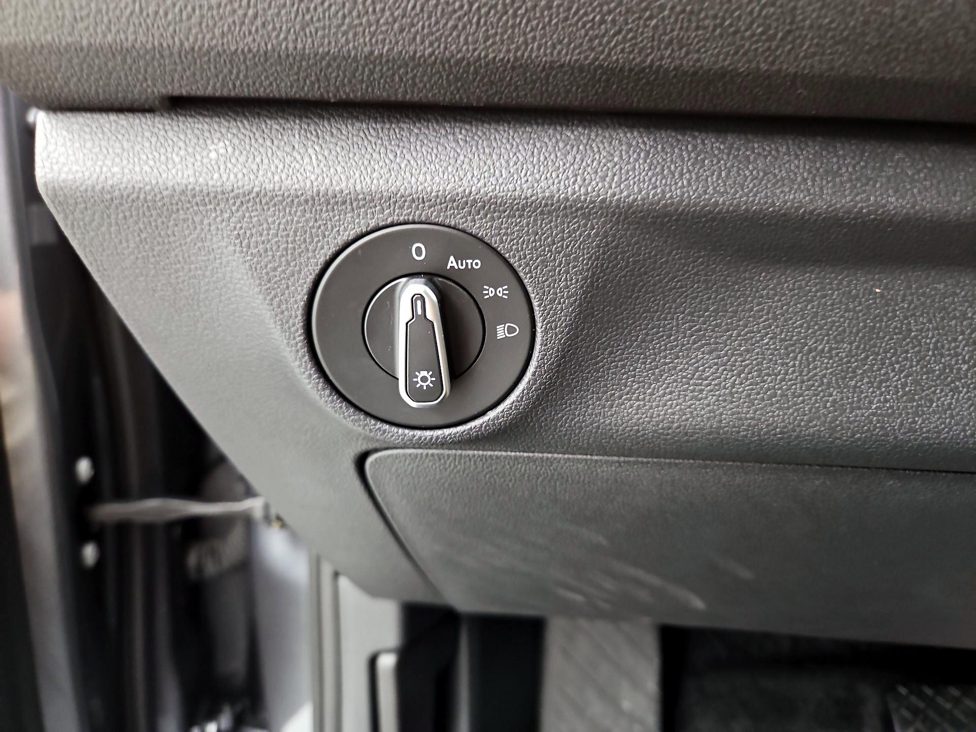 Thumbnail: 2024 Volkswagen Jetta - 13