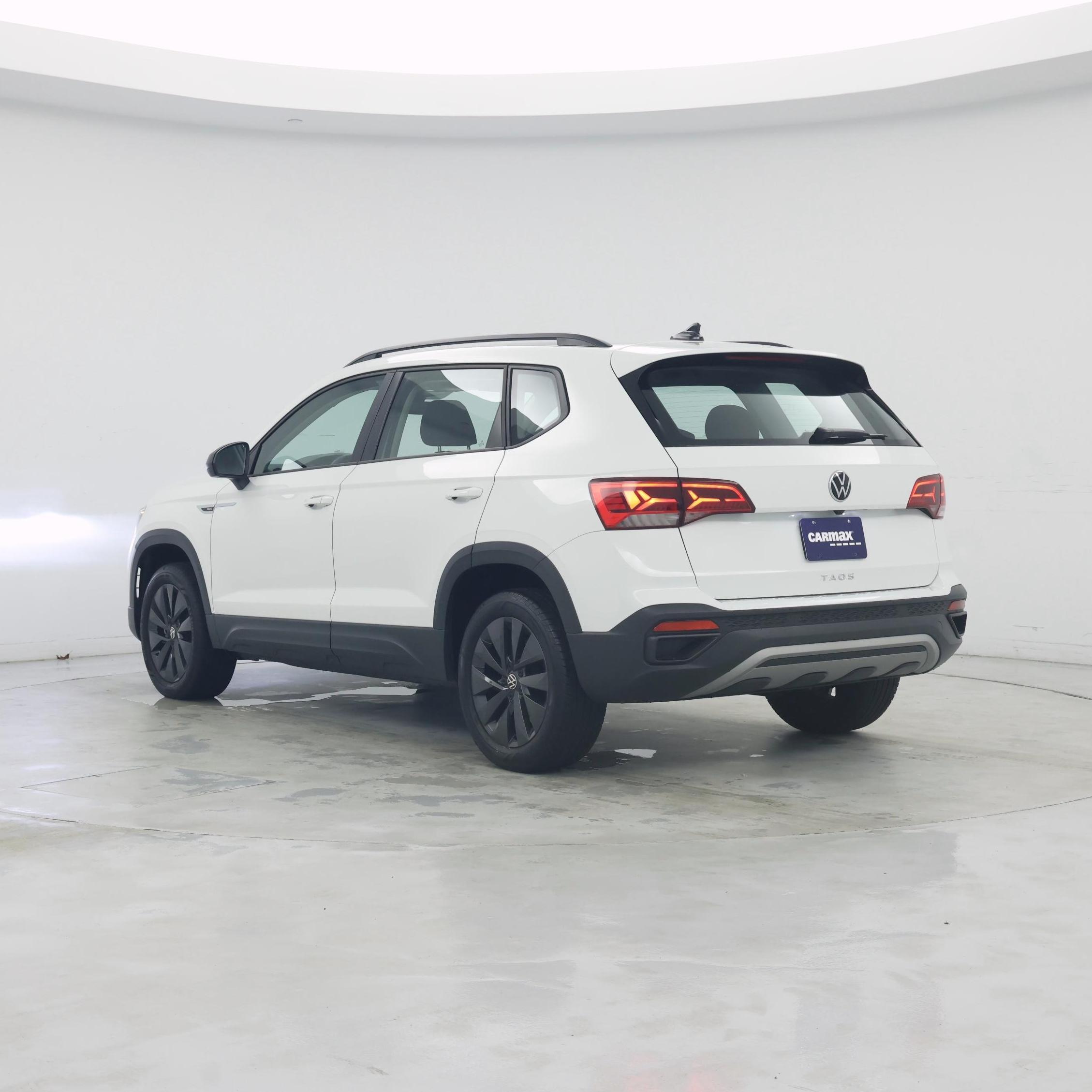 Thumbnail: 2024 Volkswagen Taos - 2
