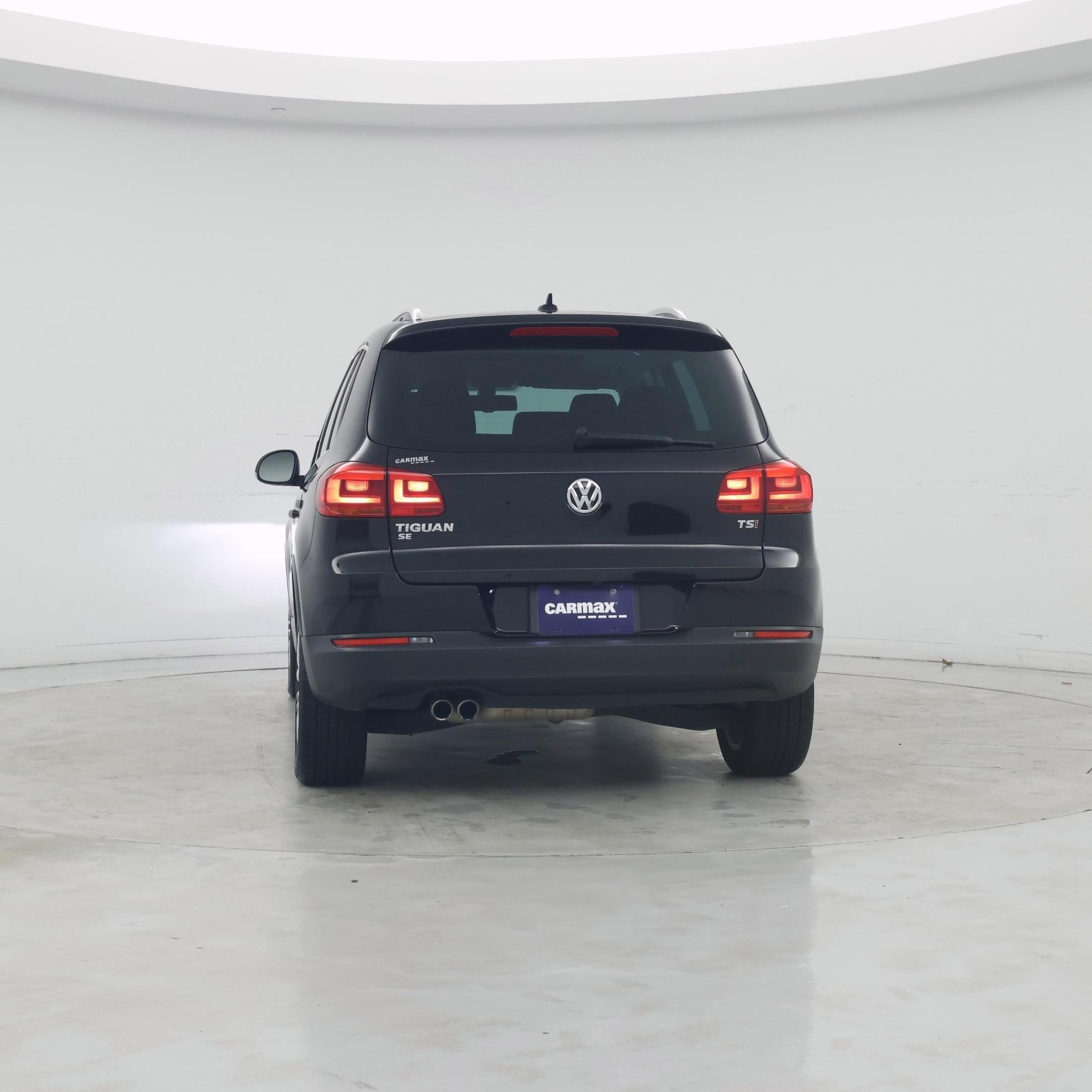 Thumbnail: 2016 Volkswagen Tiguan - 6