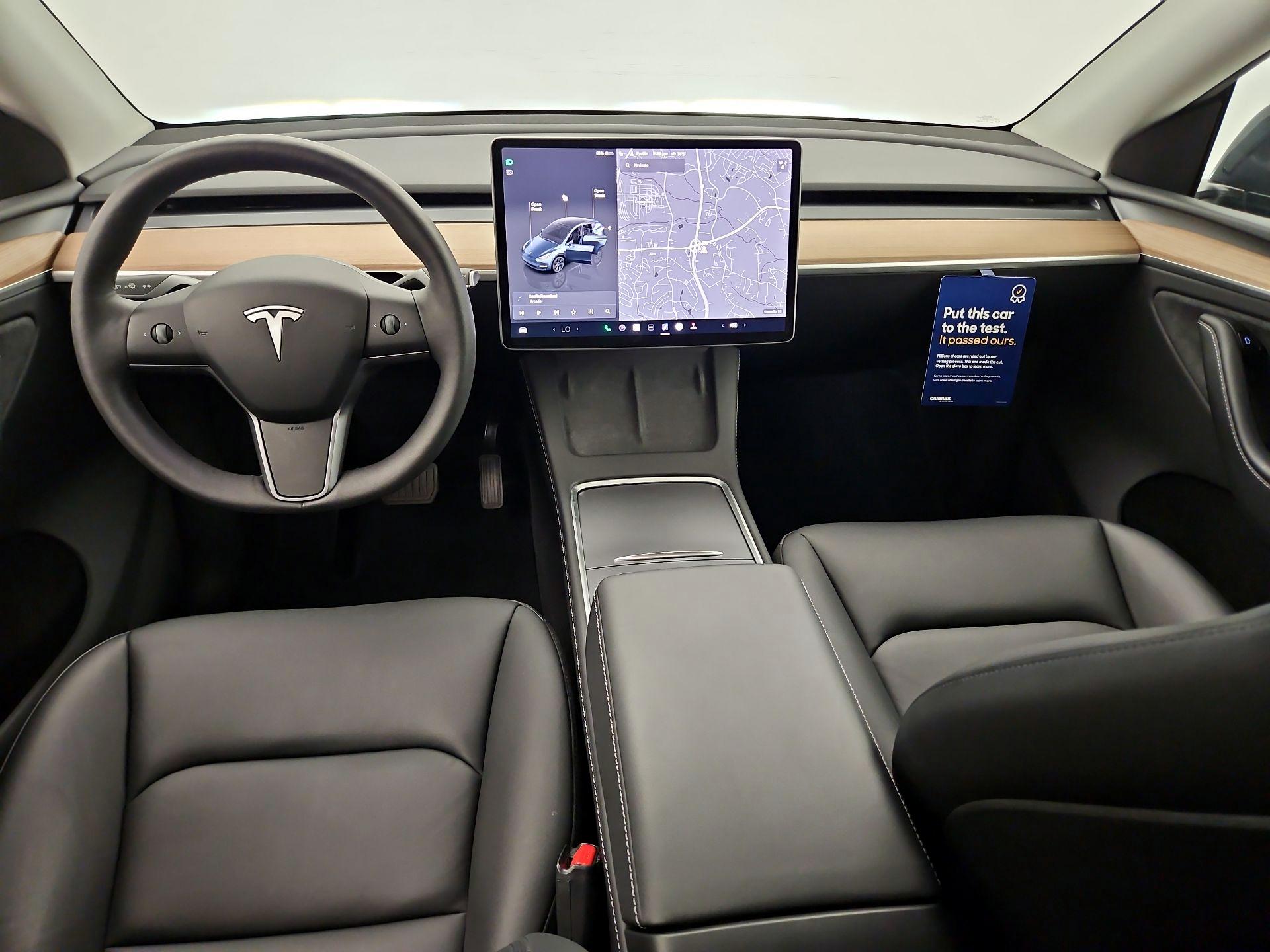 Thumbnail: 2025 Tesla Model Y - 9