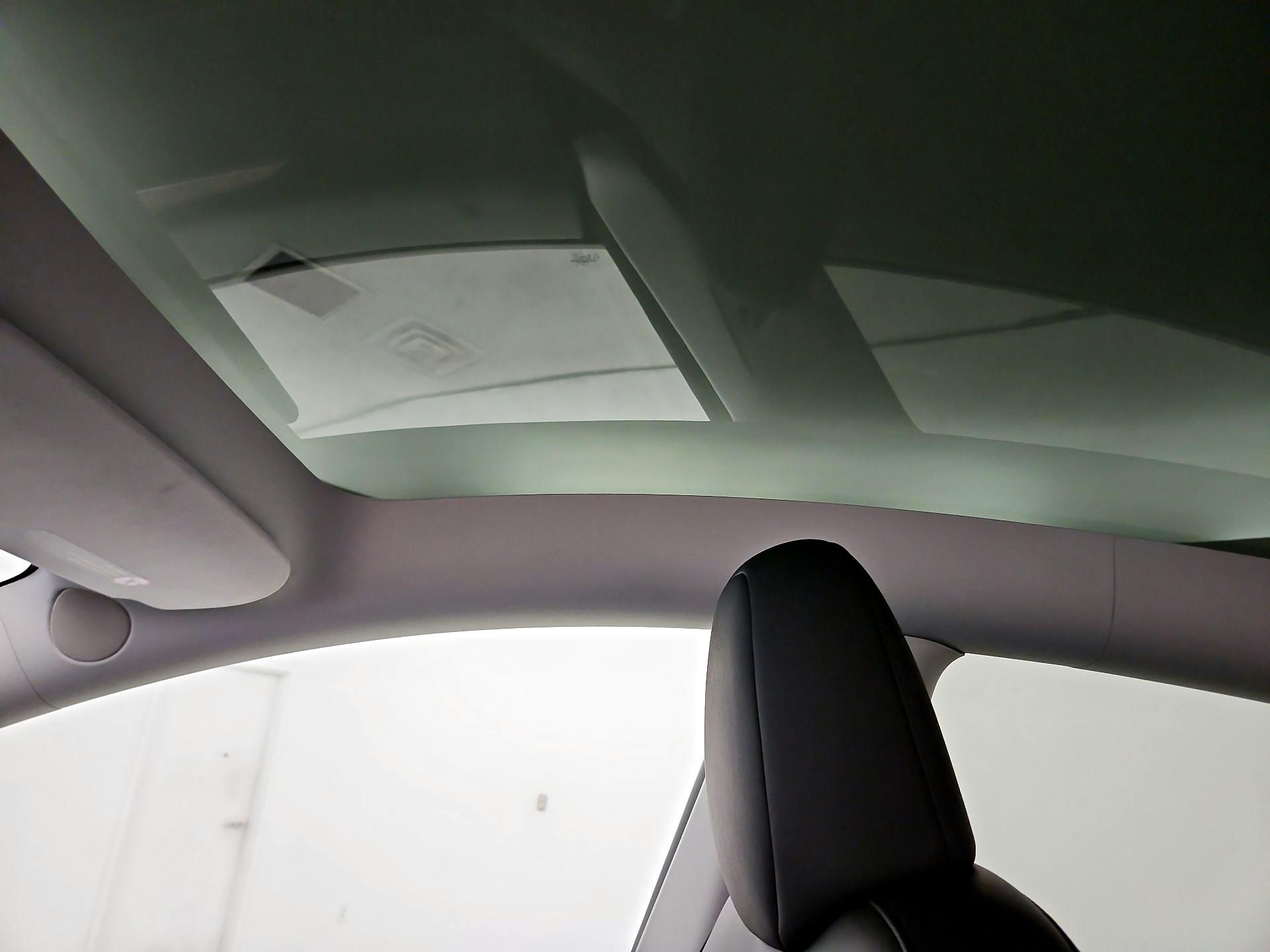 Thumbnail: 2025 Tesla Model Y - 18