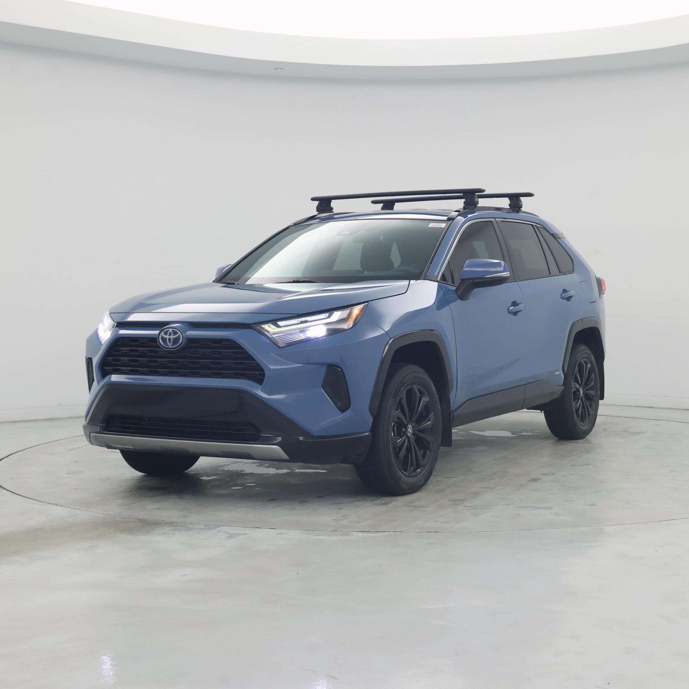 Thumbnail: 2022 Toyota RAV4 - 4