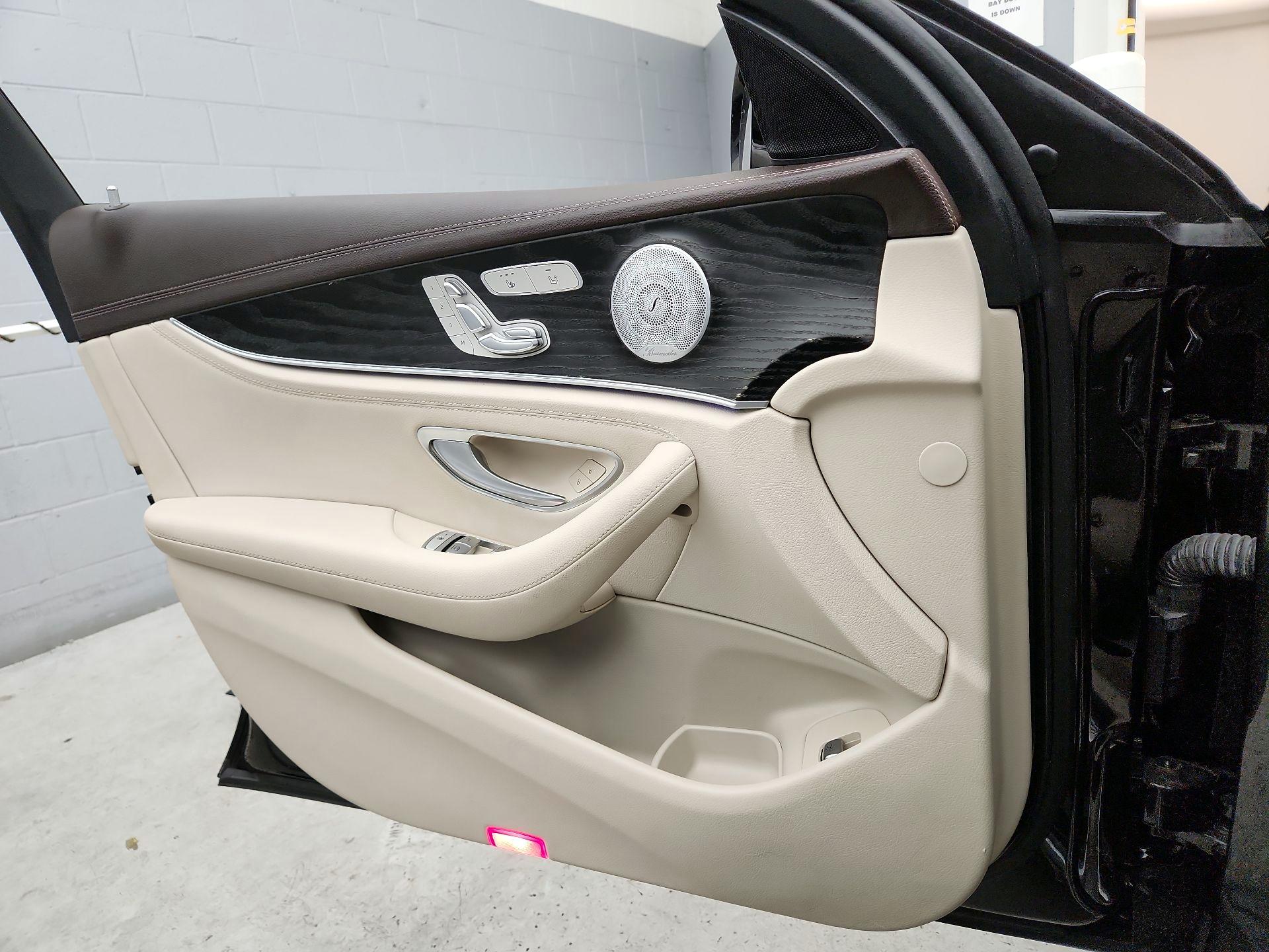 Thumbnail: 2018 Mercedes-Benz E-Class - 12
