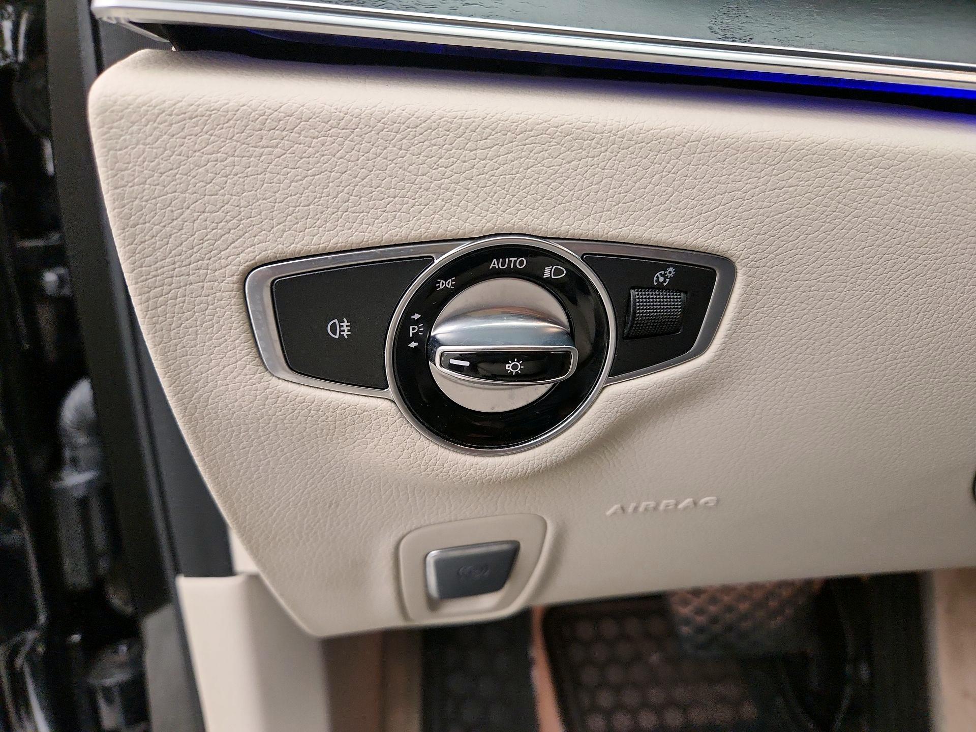 Thumbnail: 2018 Mercedes-Benz E-Class - 13