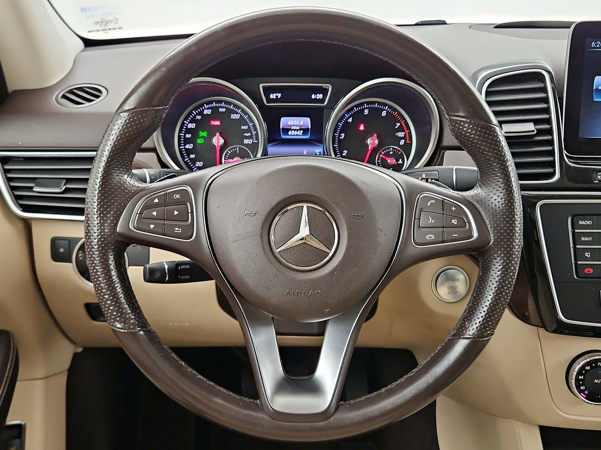 Thumbnail: 2017 Mercedes-Benz GLE - 10