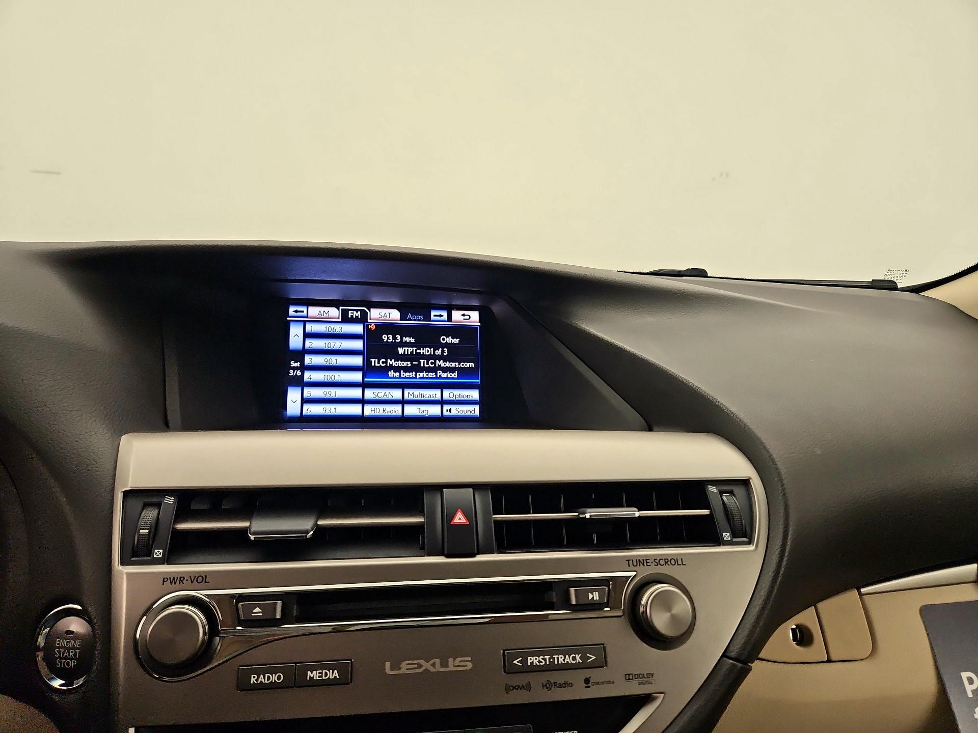 Thumbnail: 2015 Lexus RX - 16