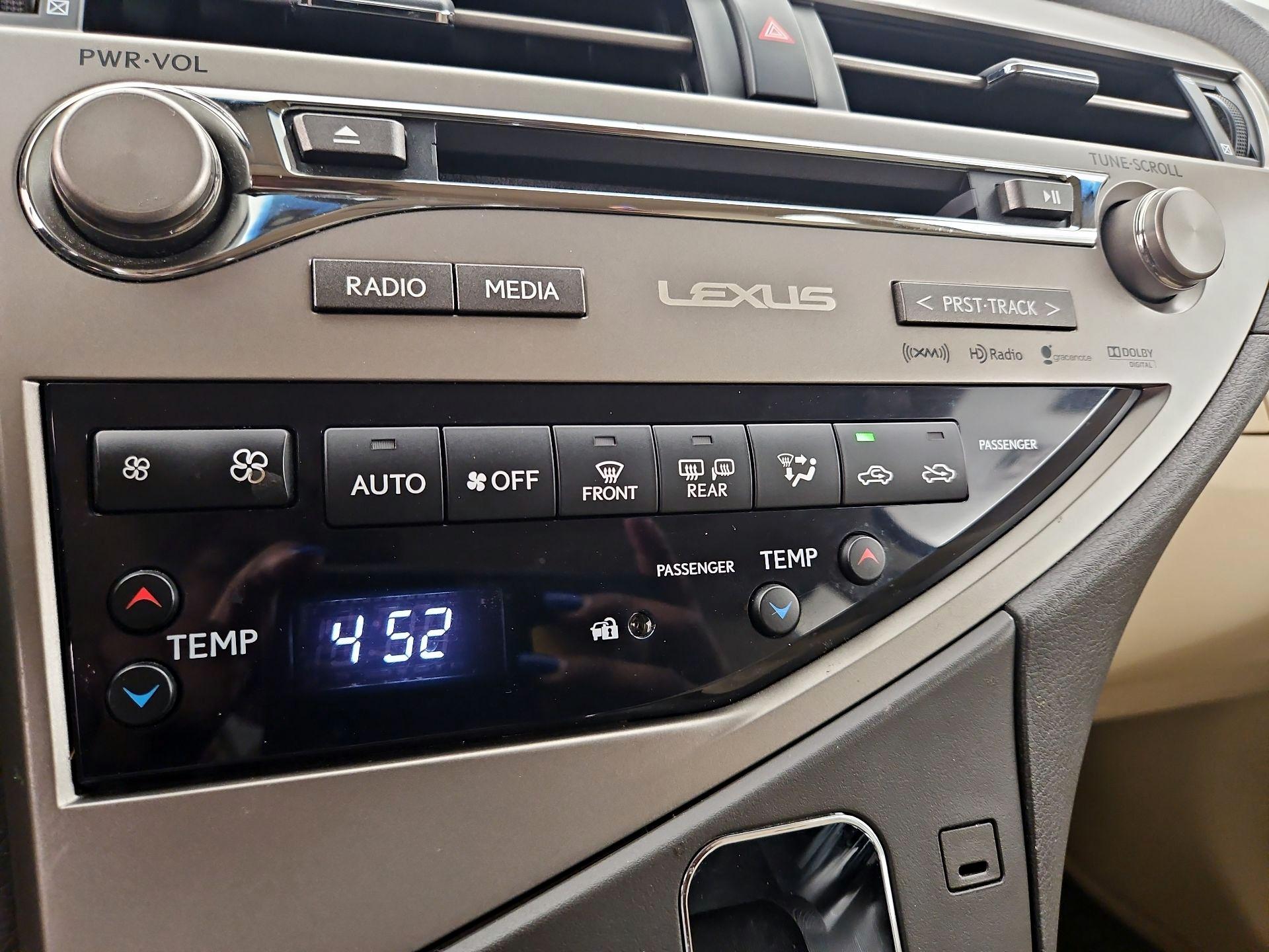 Thumbnail: 2015 Lexus RX - 17